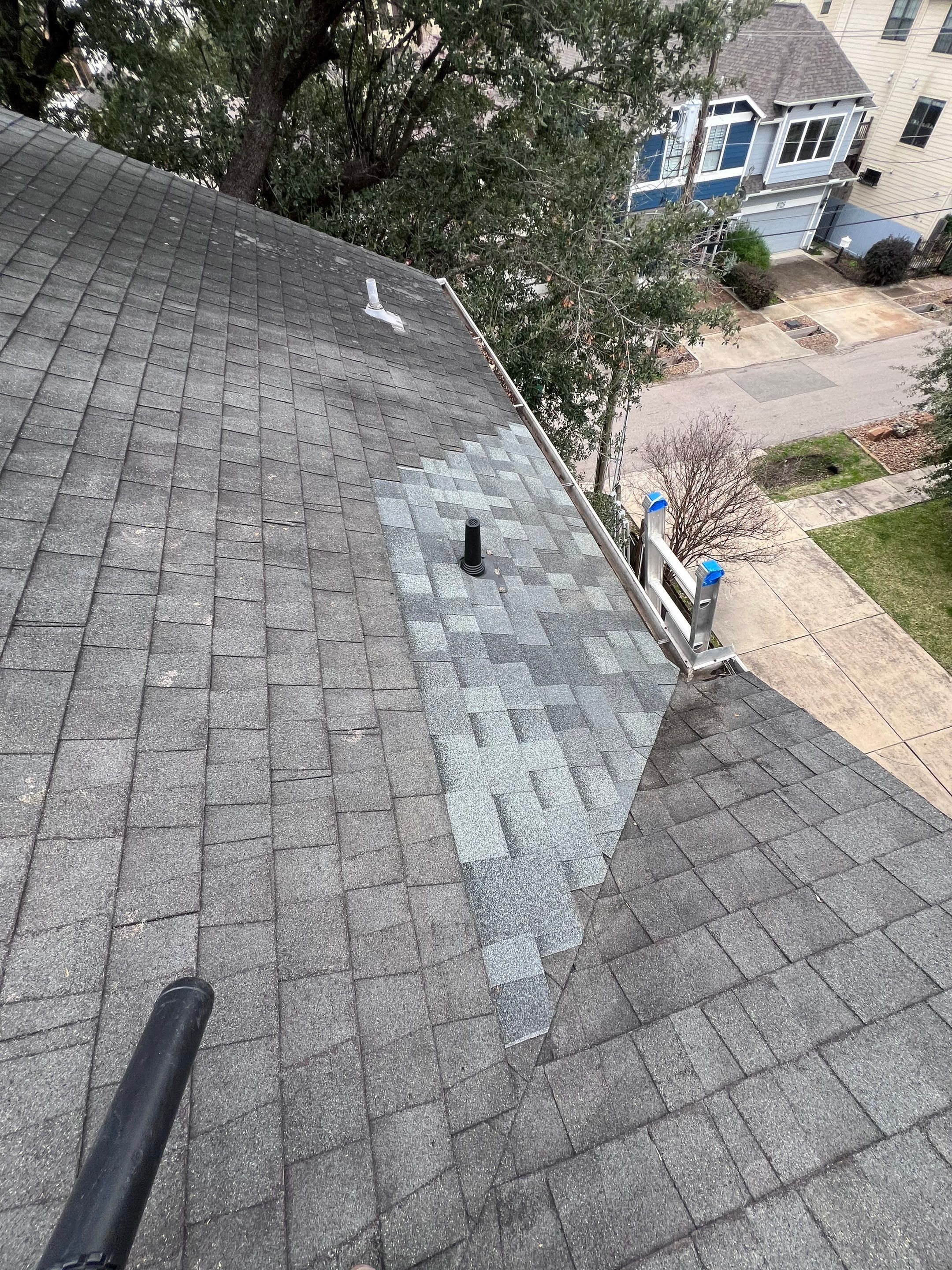 Hail Damage using Owen's Corning Duration (Lifetime) Shingles by Roof Repair Company