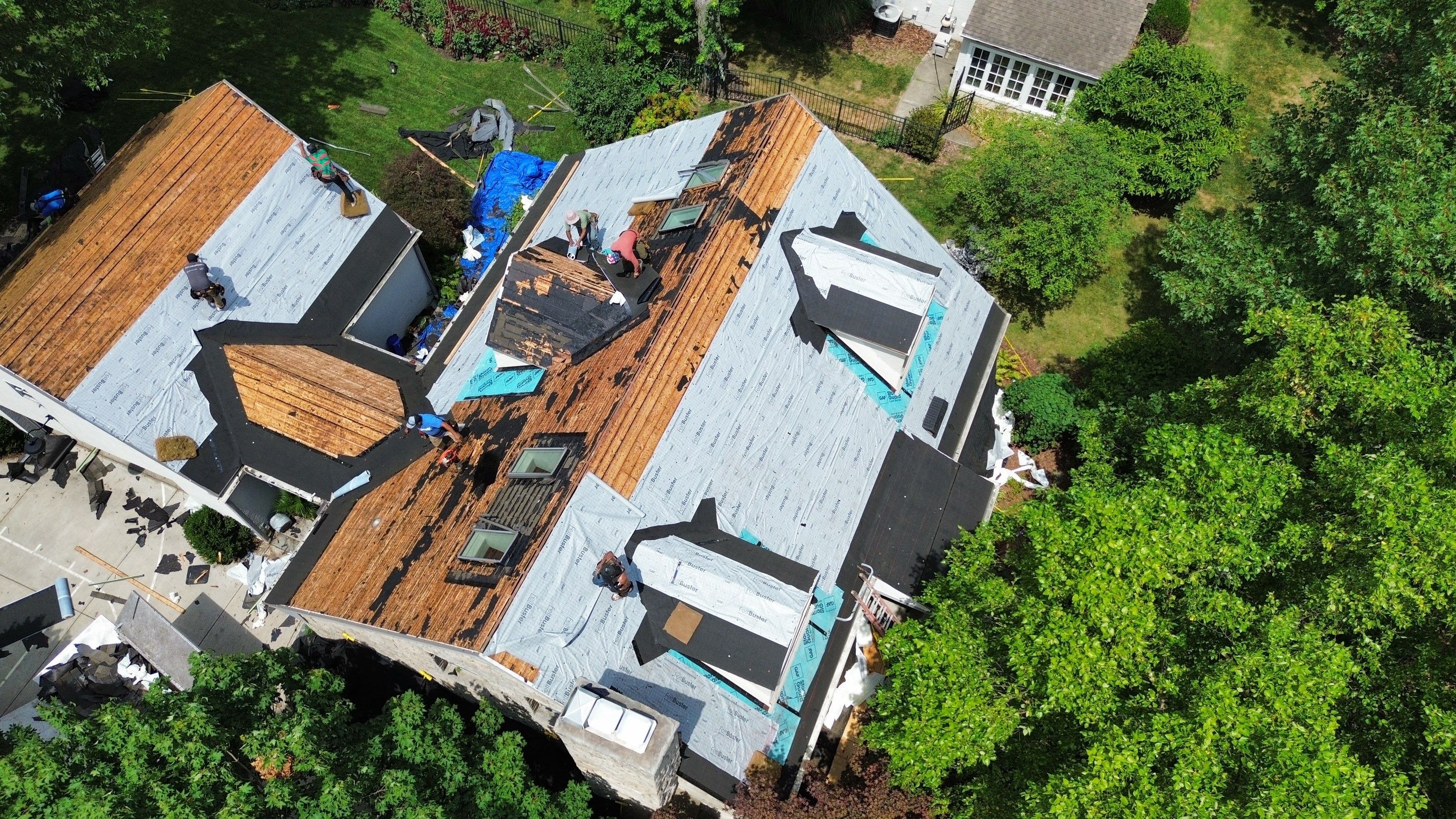 Residential Roofing Installation using Timberline HDZ Shingles - Weathered Wood by RoofX 