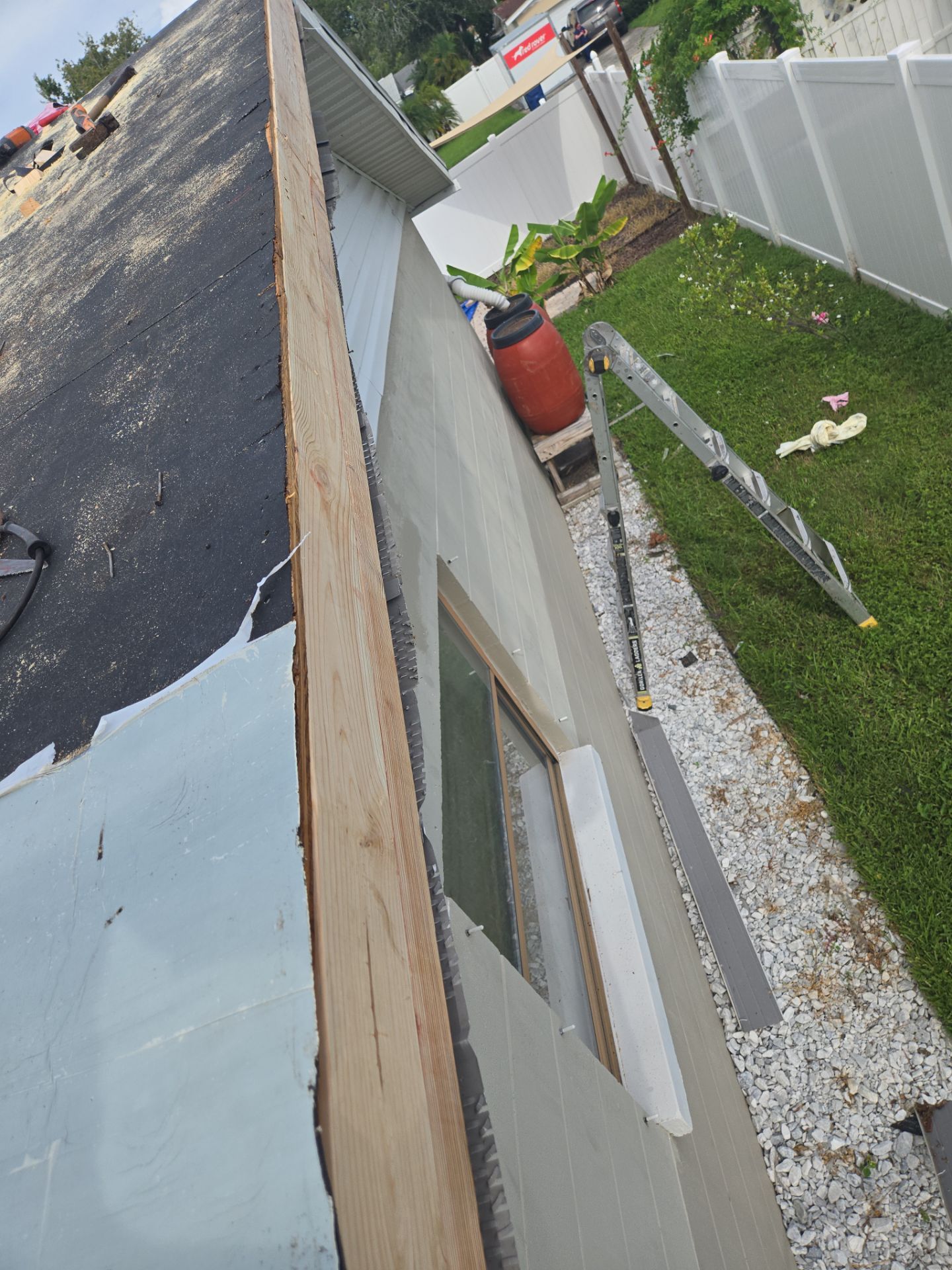 Project in St. Petersburg 33709 by Mitchell Roofing Company LLC 