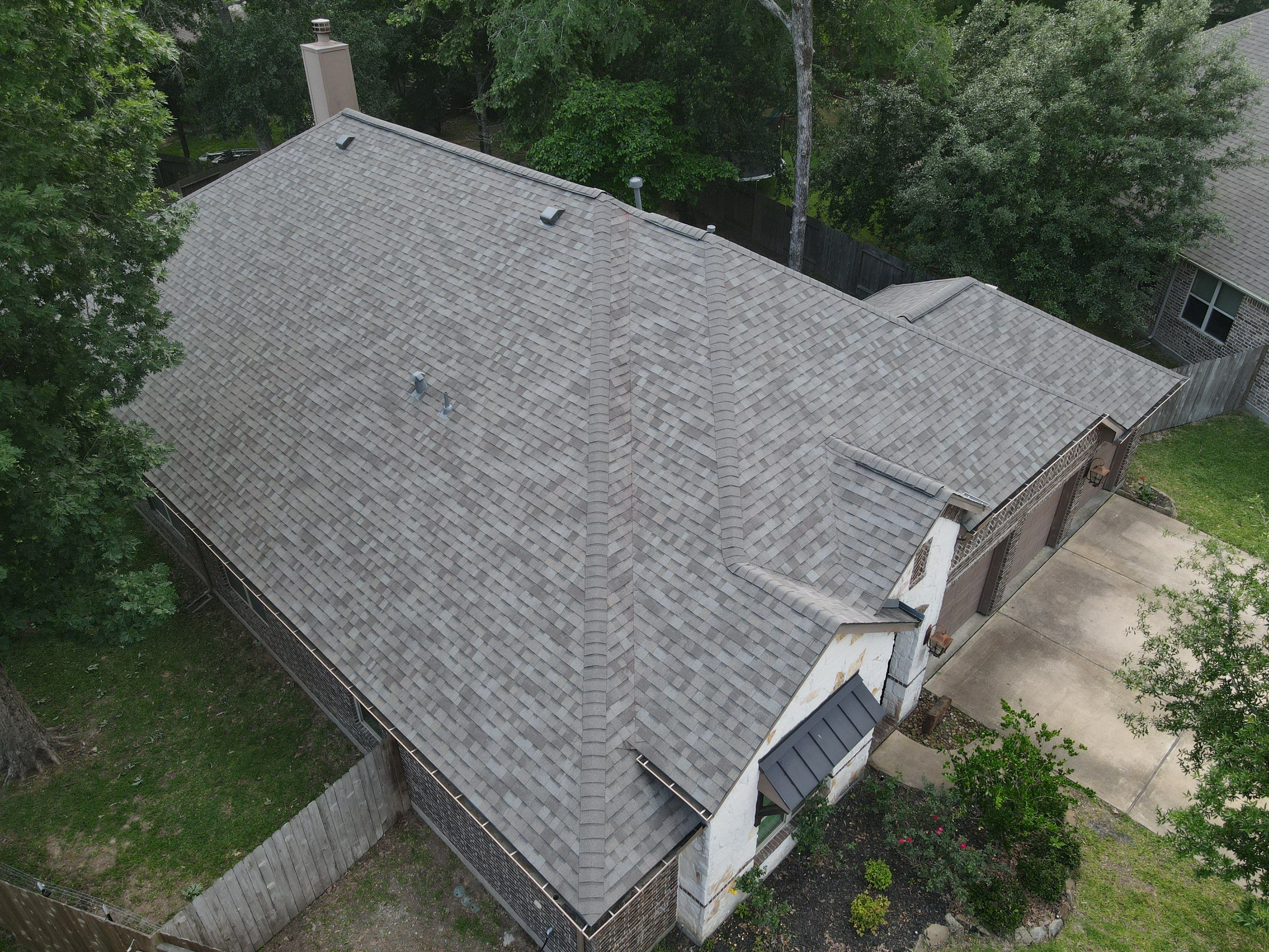 Residential Roofing Installation using Owen's Corning Duration by Roof Concepts Construction