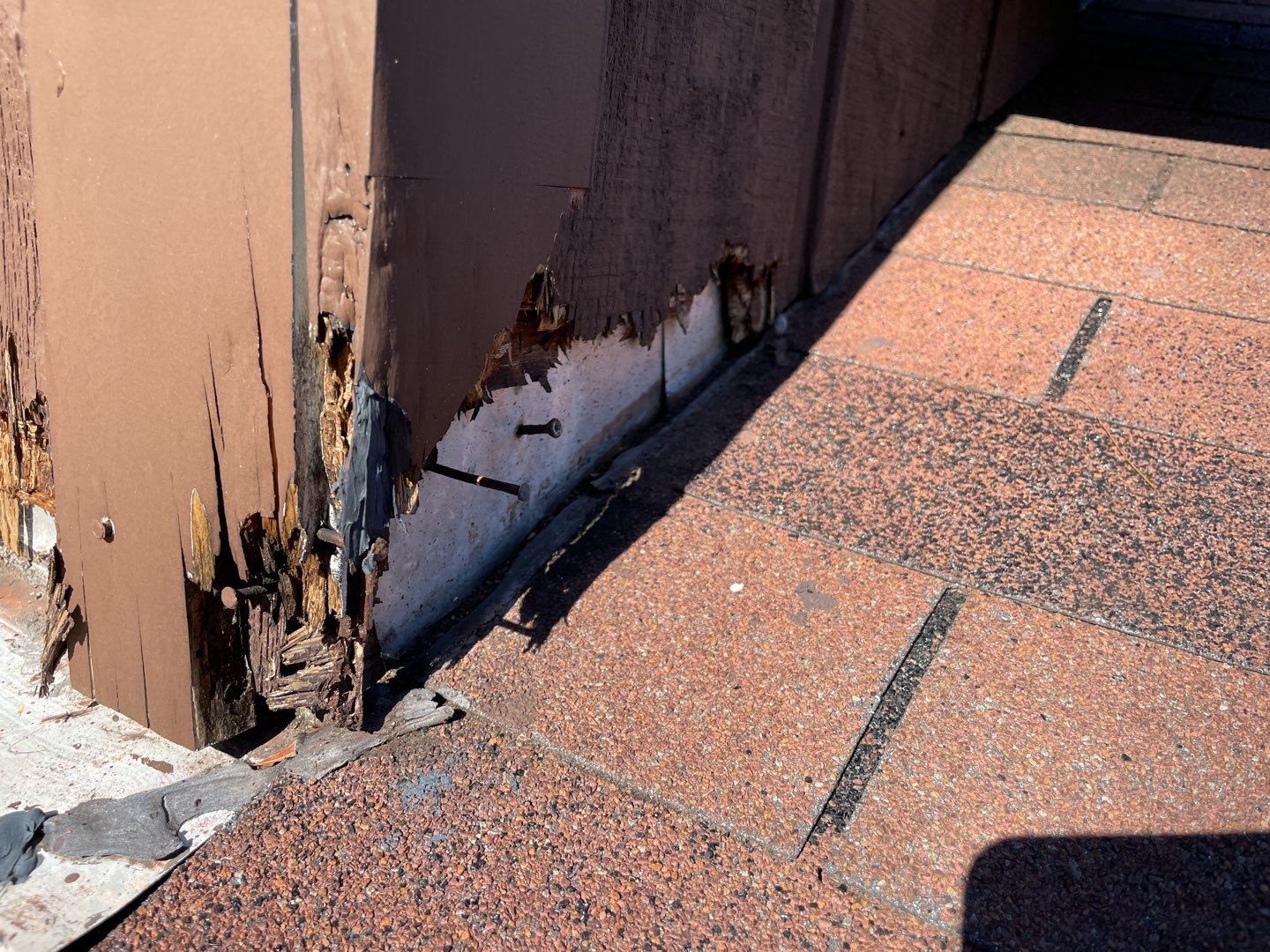 Reston CertainTeed Landmark Resawn Shake New Roof Installation & Siding/Trim Repairs by RM Banning, Inc.