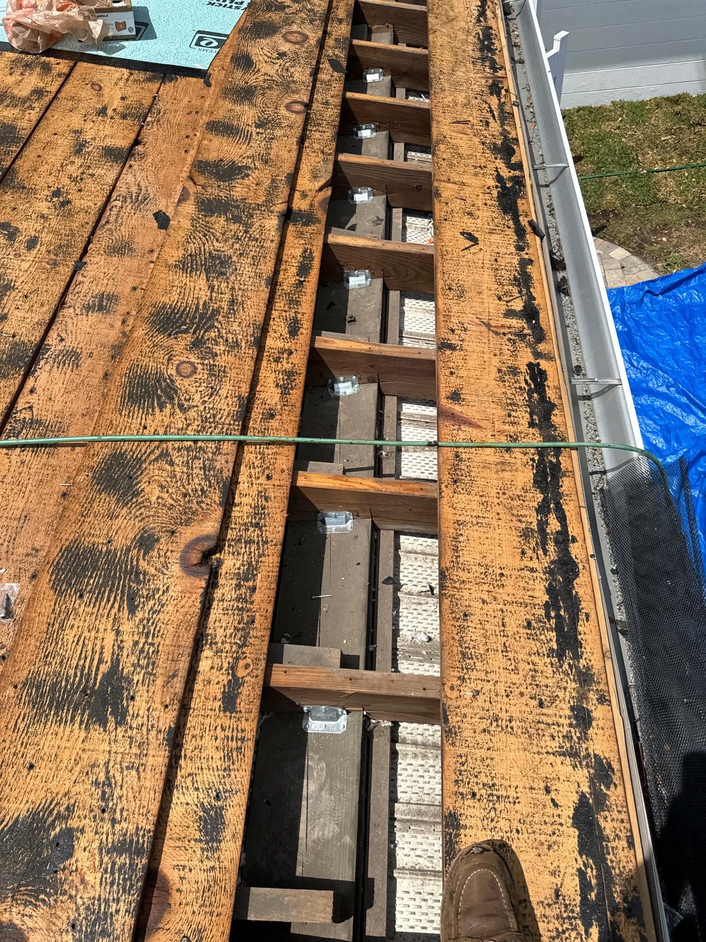 Project in Gulfport 33707 by Mitchell Roofing Company LLC 