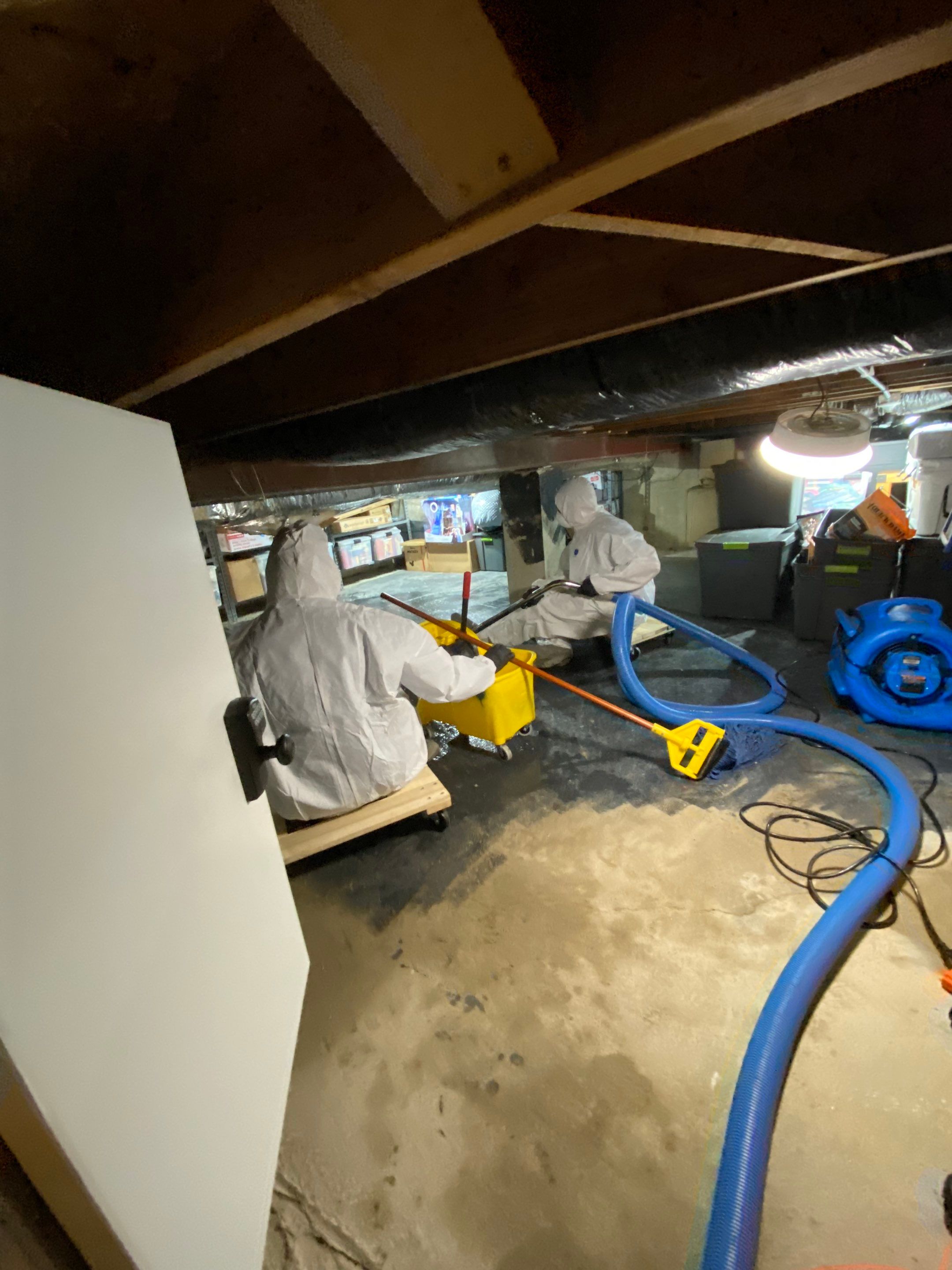 Crawlspace Sewage by Chicagoland Water Medics