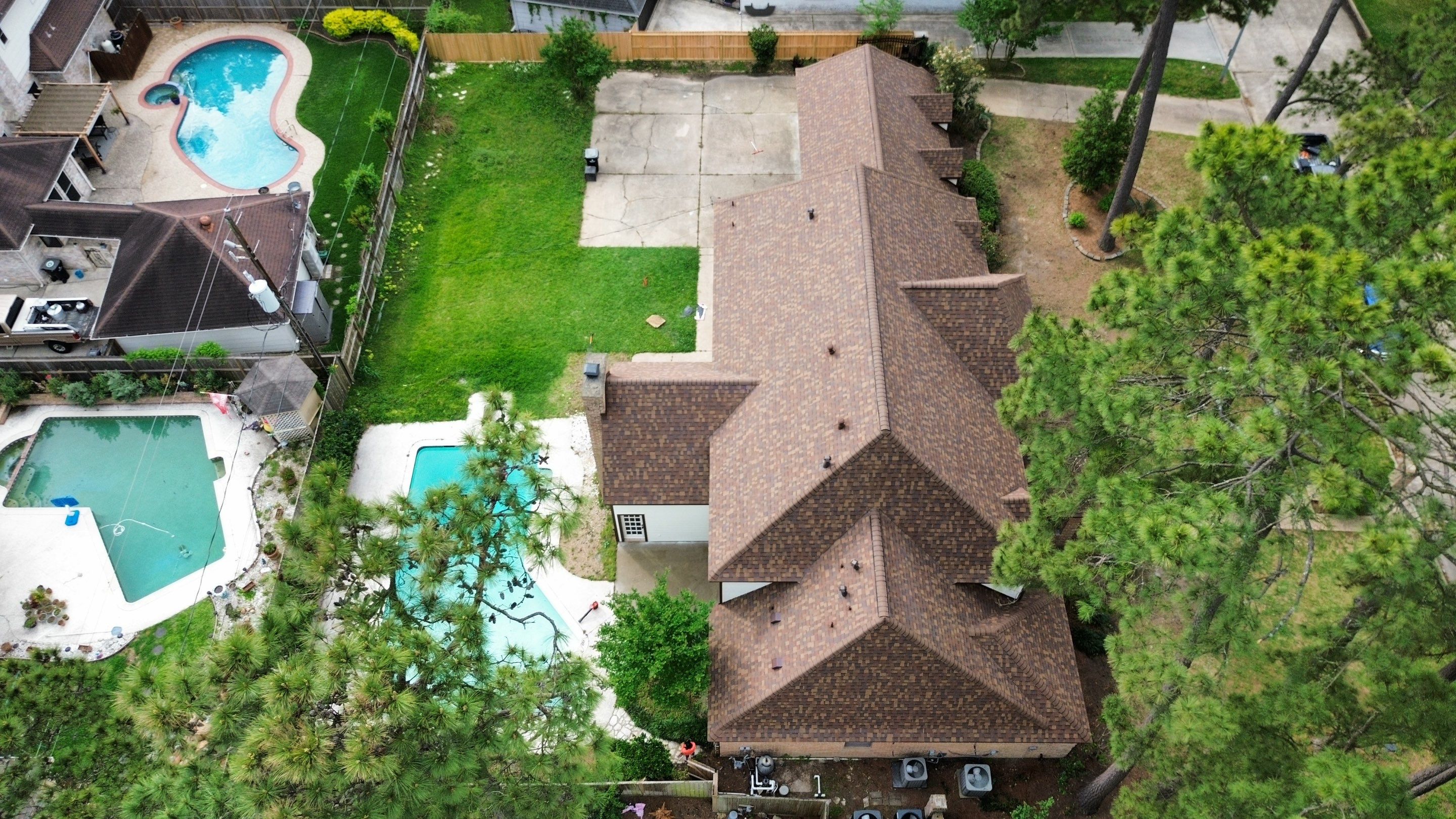 Roof and Siding Replacement by Houston Roofing & Construction
