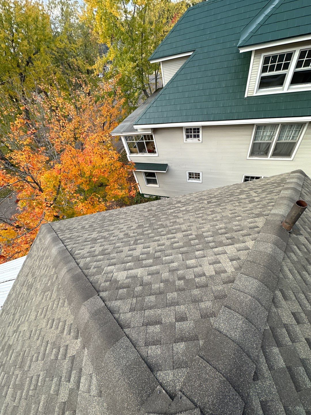Residential Roofing Installation using Asphalt GAF HDZ by Artisan Roofing & Home Improvements Inc.
