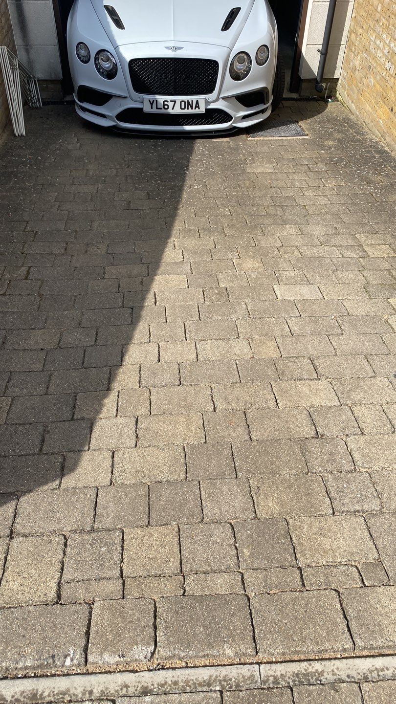 Exterior Clean using Mosmatic Flat Surface Cleaner by Ges Exterior Cleaning ltd