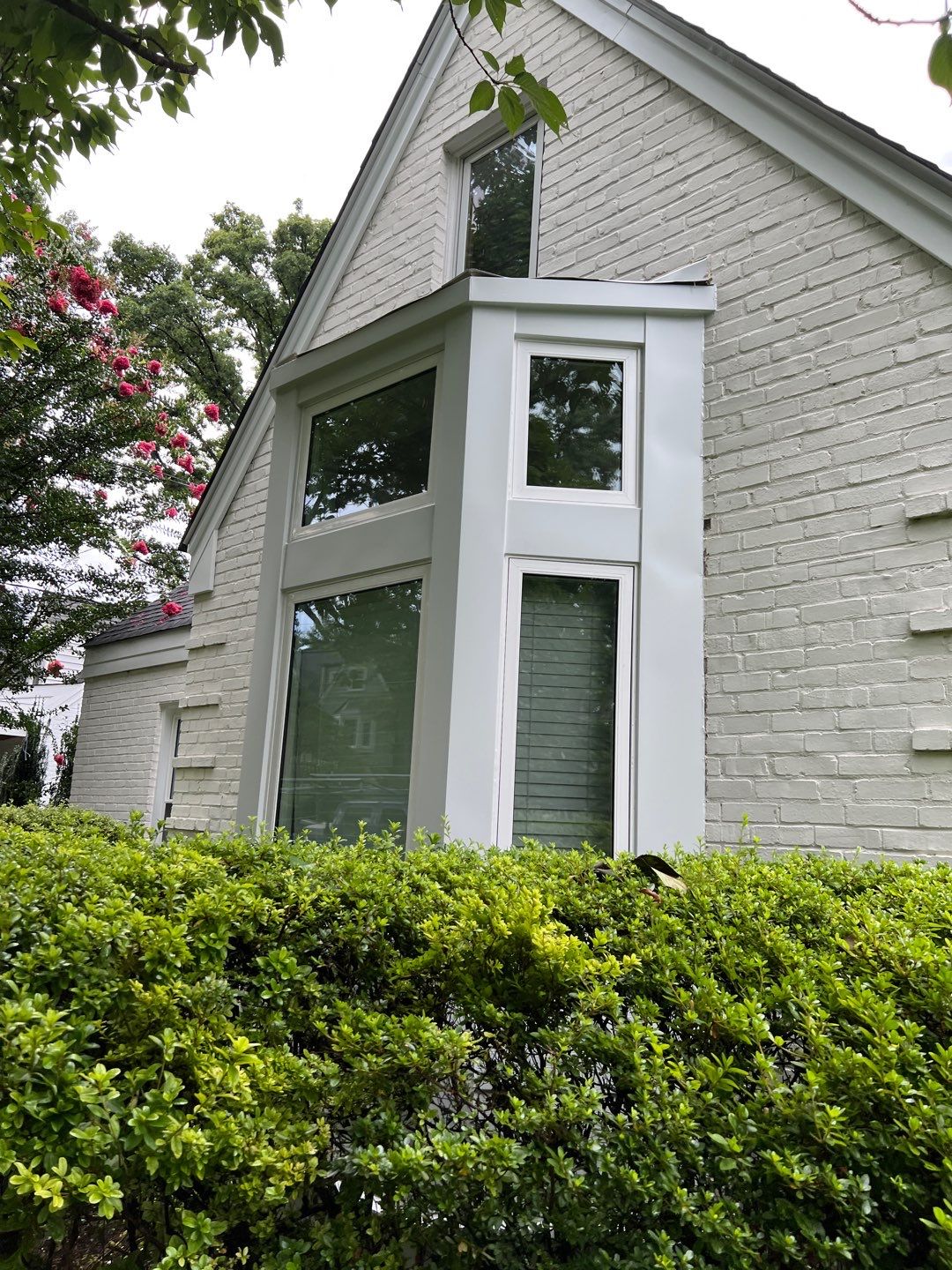 Arlington Hardie Installation - Arctic White by RM Banning, Inc.