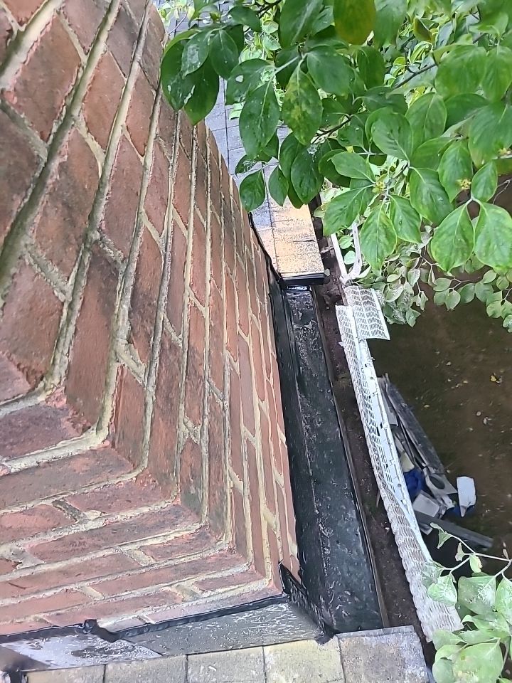 Vienna: CertainTeed Landmark Pro Architectural Shingles in Max Def Pewterwood by RM Banning, Inc.