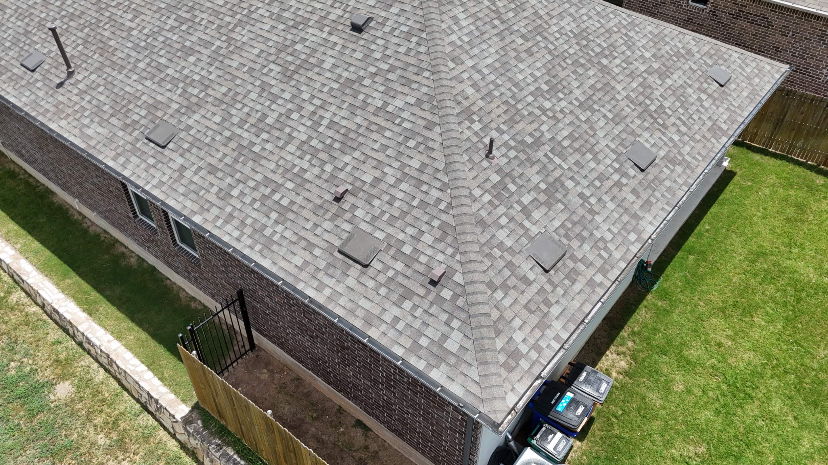 Driftwood - Owens Corning TruDefinition Duration by RoofsOnly.com