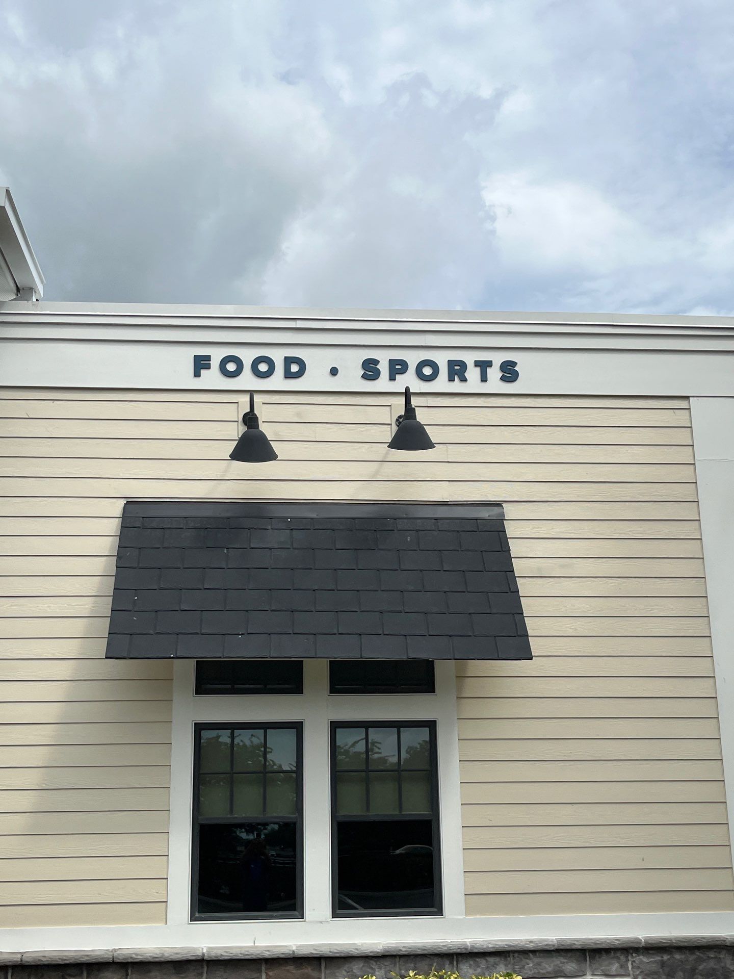 Tap House Social by SignCrafters