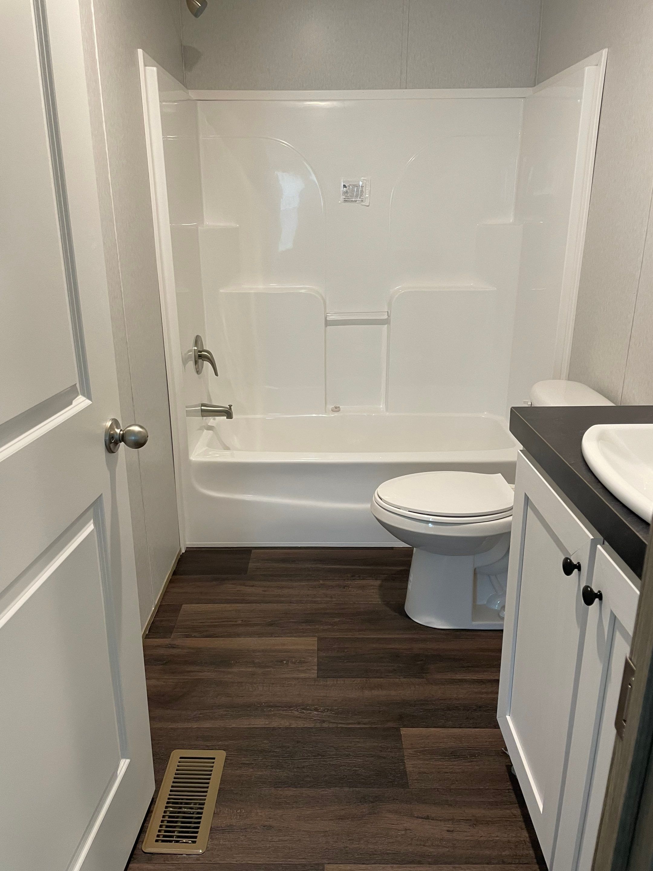 Eagle 60 by Clayton Homes of Walton