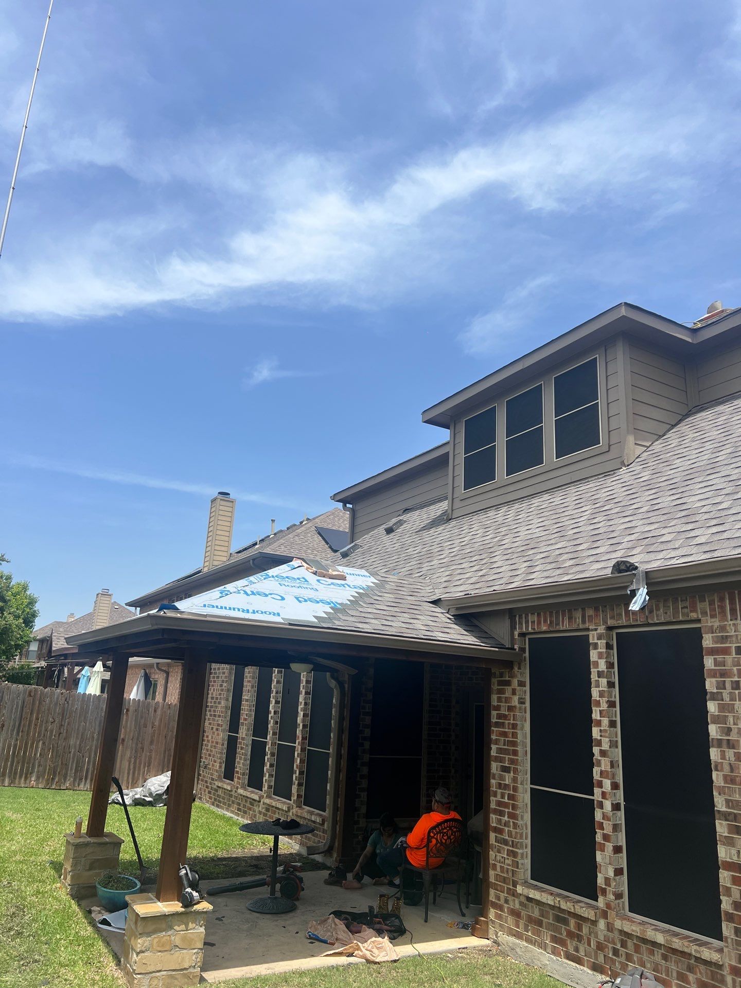 Roof, Gutters, Screens, and Fence Staining by Rainy Day Restoration
