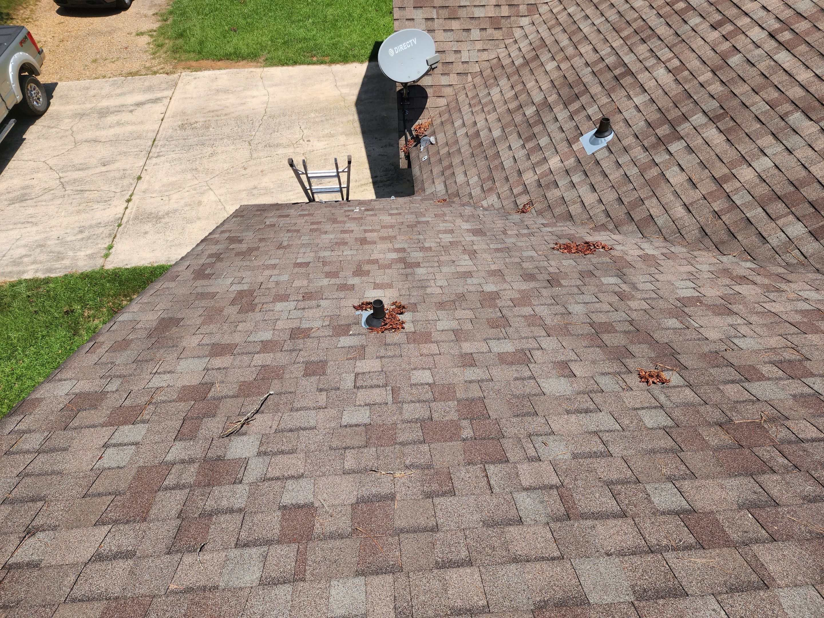 Residential Roofing Repair using Malarkey Highlander: Natural Wood by Hostetler Roofing