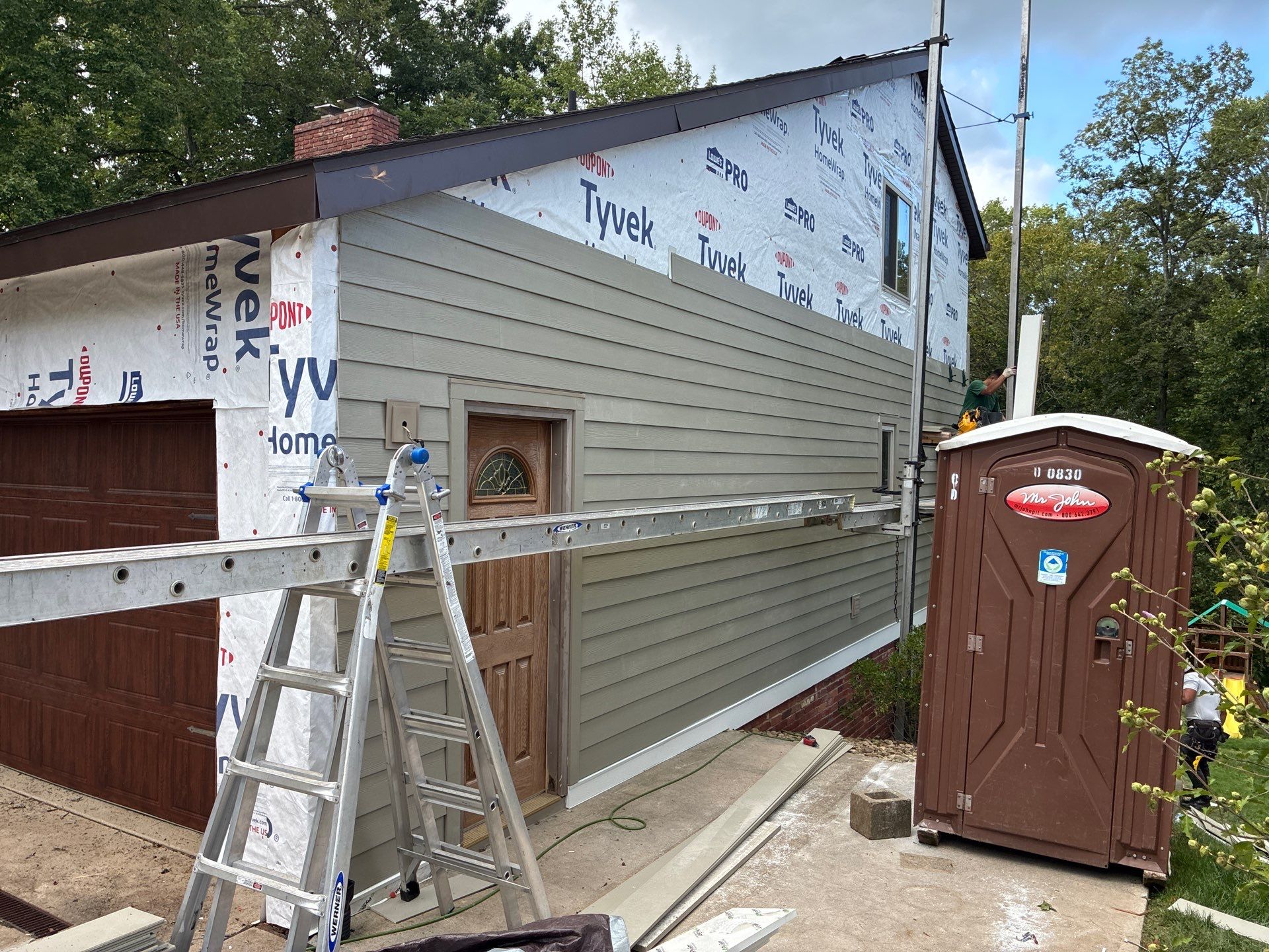 Home Siding Renovation Featuring James Hardie Monterey Taupe Siding by Ideal Siding Pittsburgh