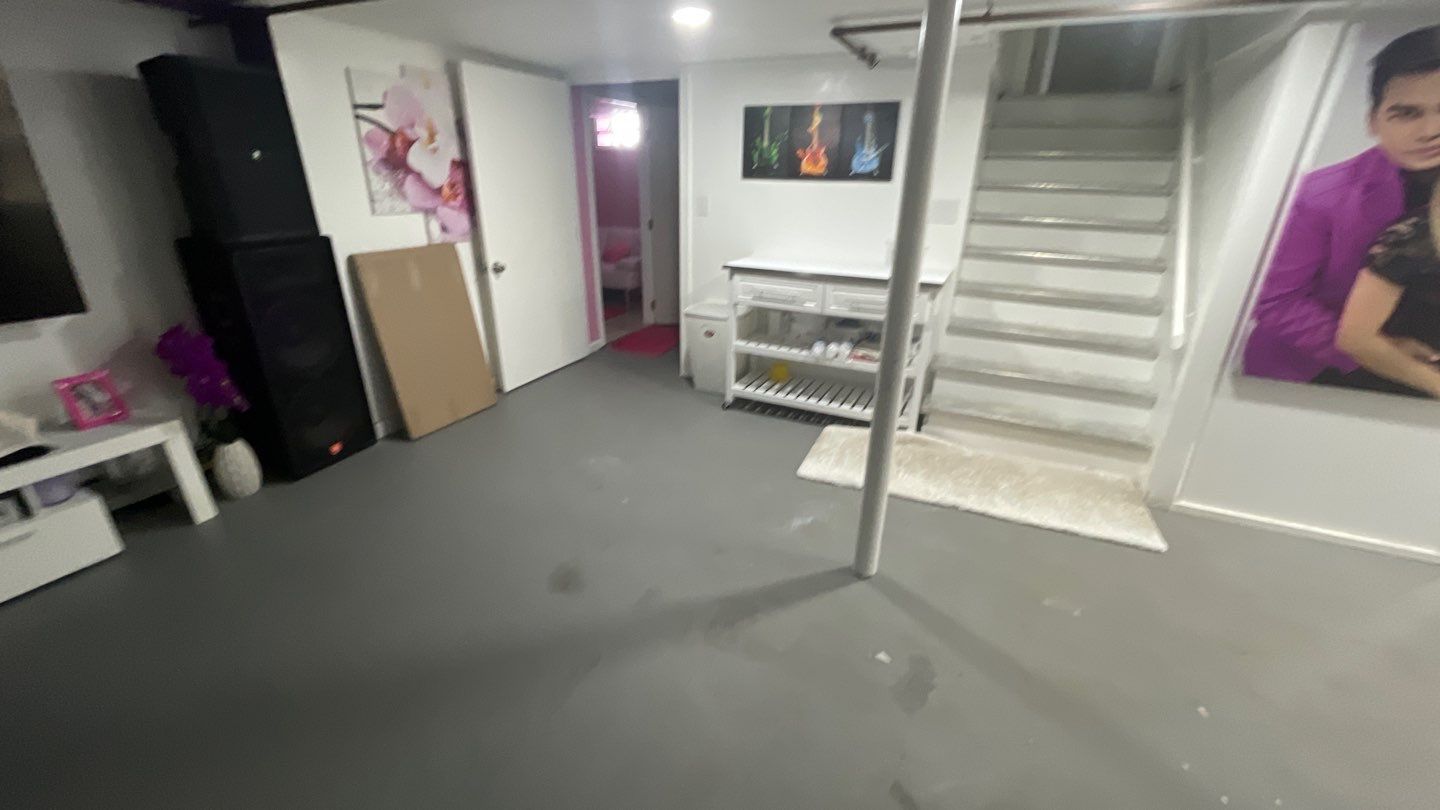 Garage in Nashua, NH 03060 by Symphony Concrete Coatings