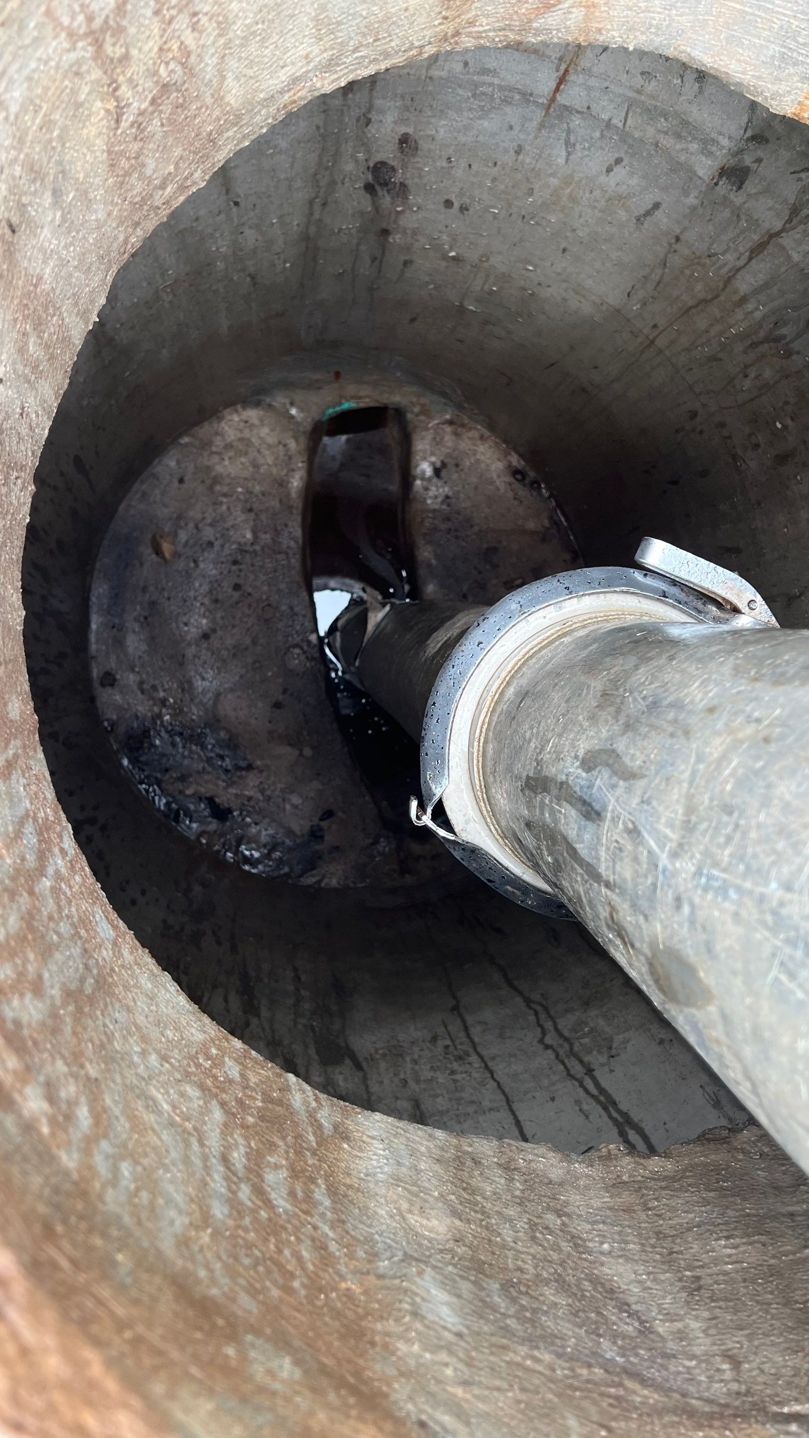 Lehigh Acres New Construction Community Sewer System Cleaning Part 1 by APS Power & Water
