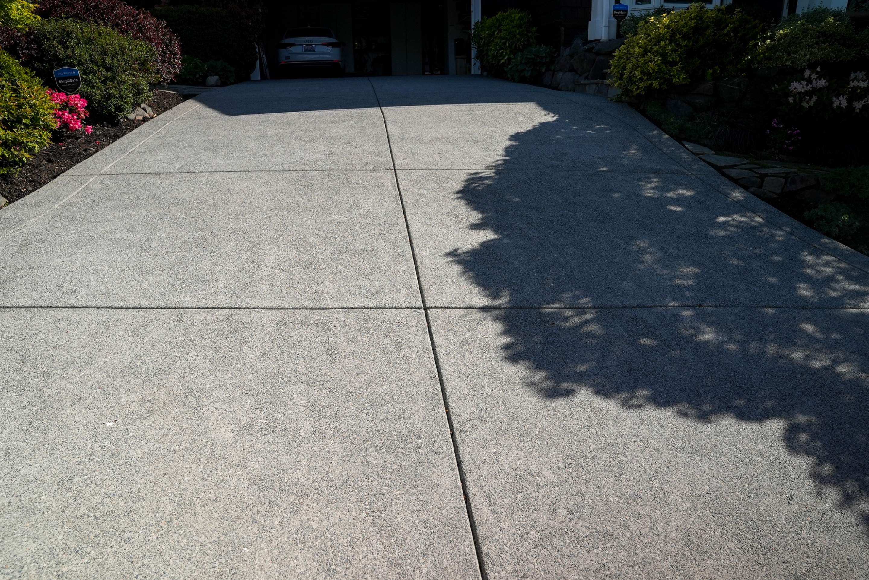 Concrete Driveway Repair | Mukilteo  by Jireh Asphalt & Concrete Inc 