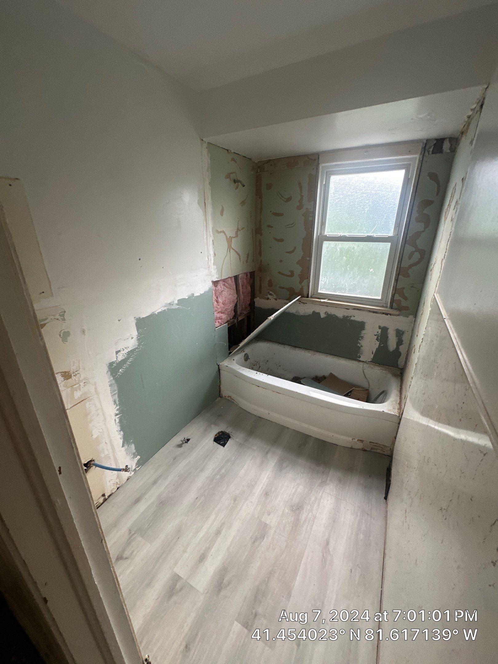 Multifamily Full Remodel by Reinovation