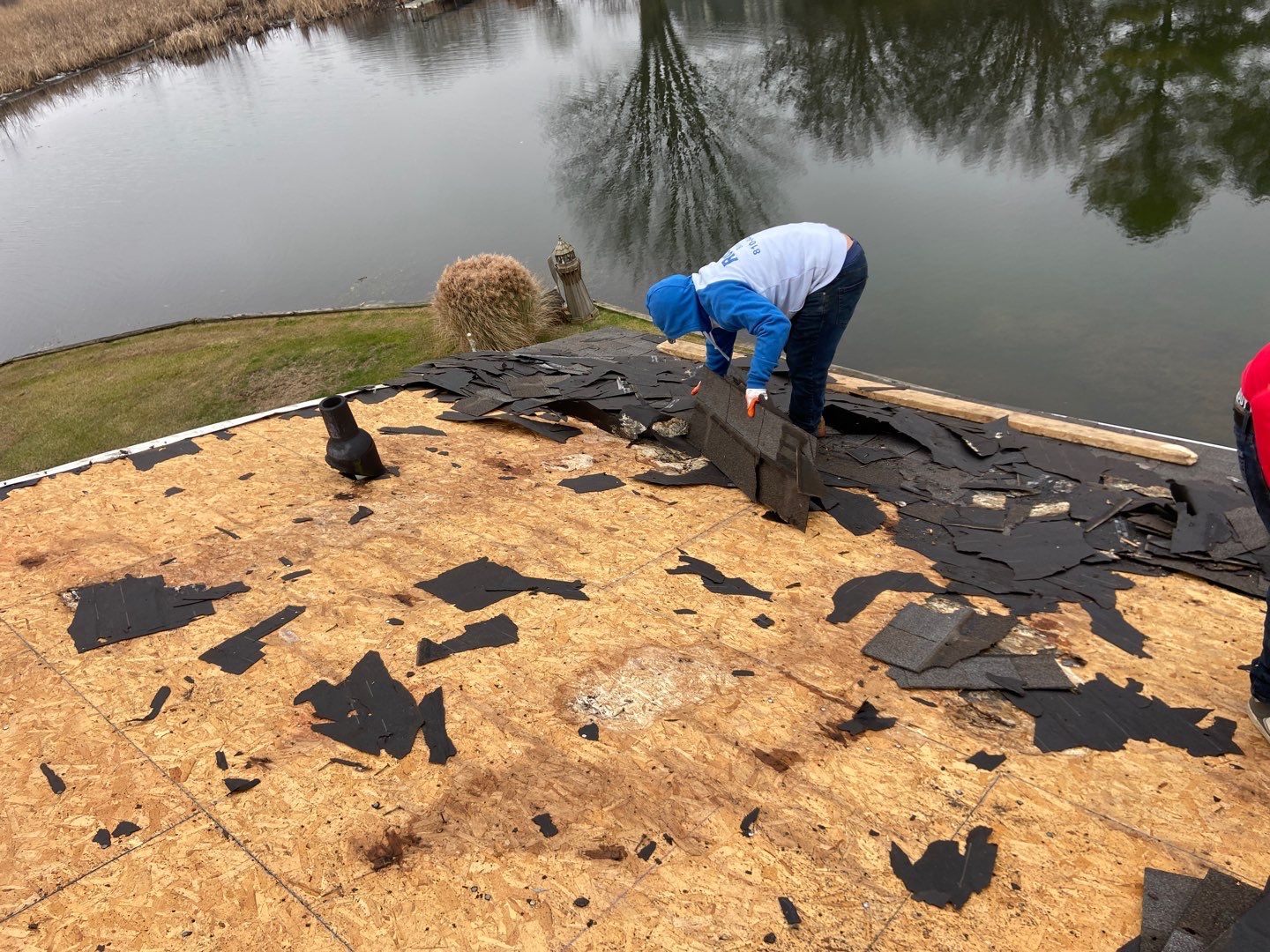 Roof Replacement using Owens Corning by 180 Contractors