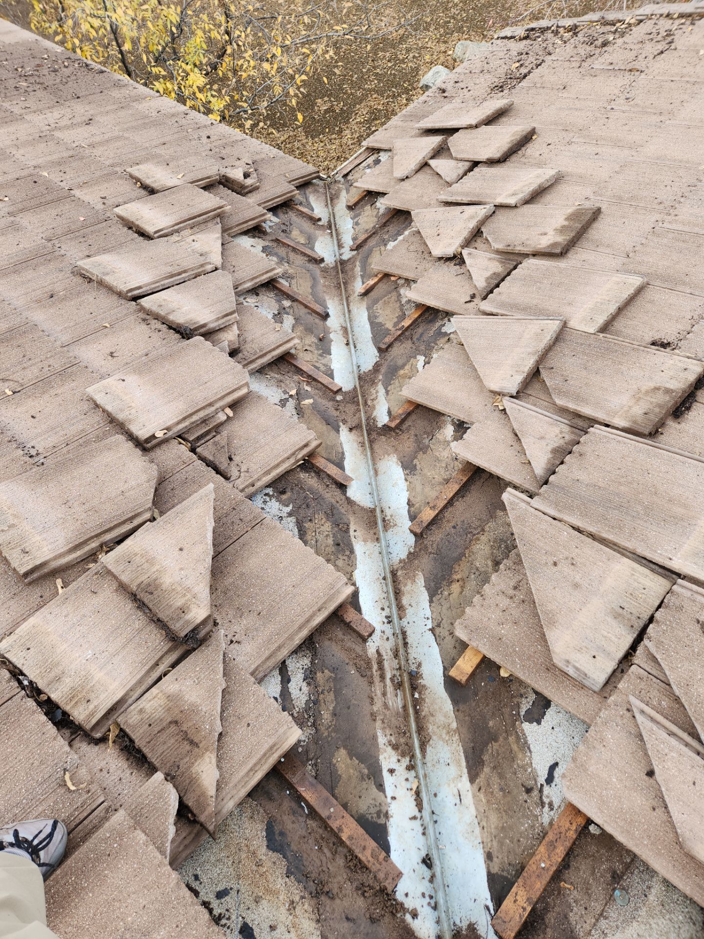 Prescott Concrete Tile Roof Valley Repair by Badger Roofing