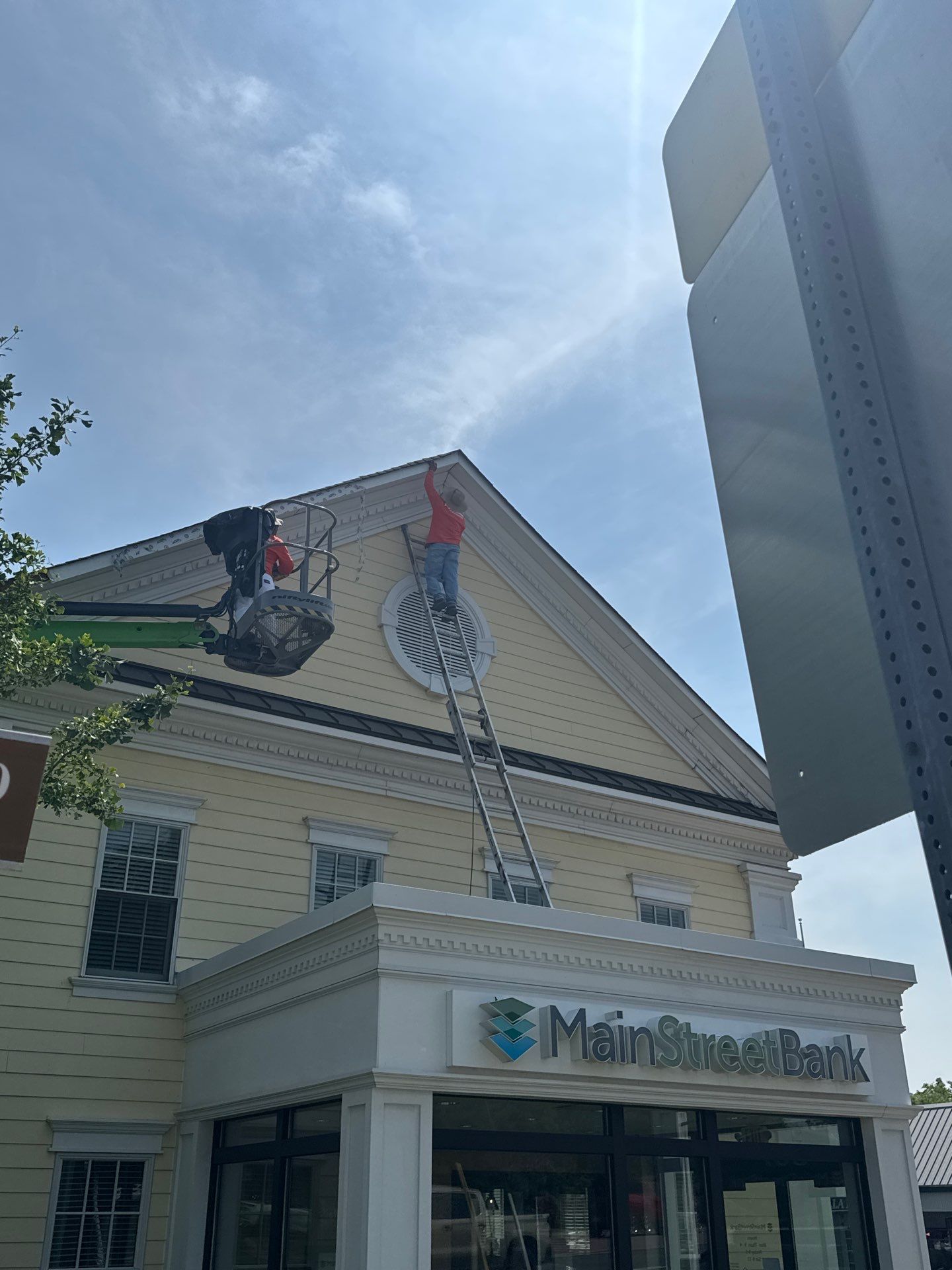 Commercial Exterior Painting Services for Mainstreet Bank in Leesburg, VA by My Painter 