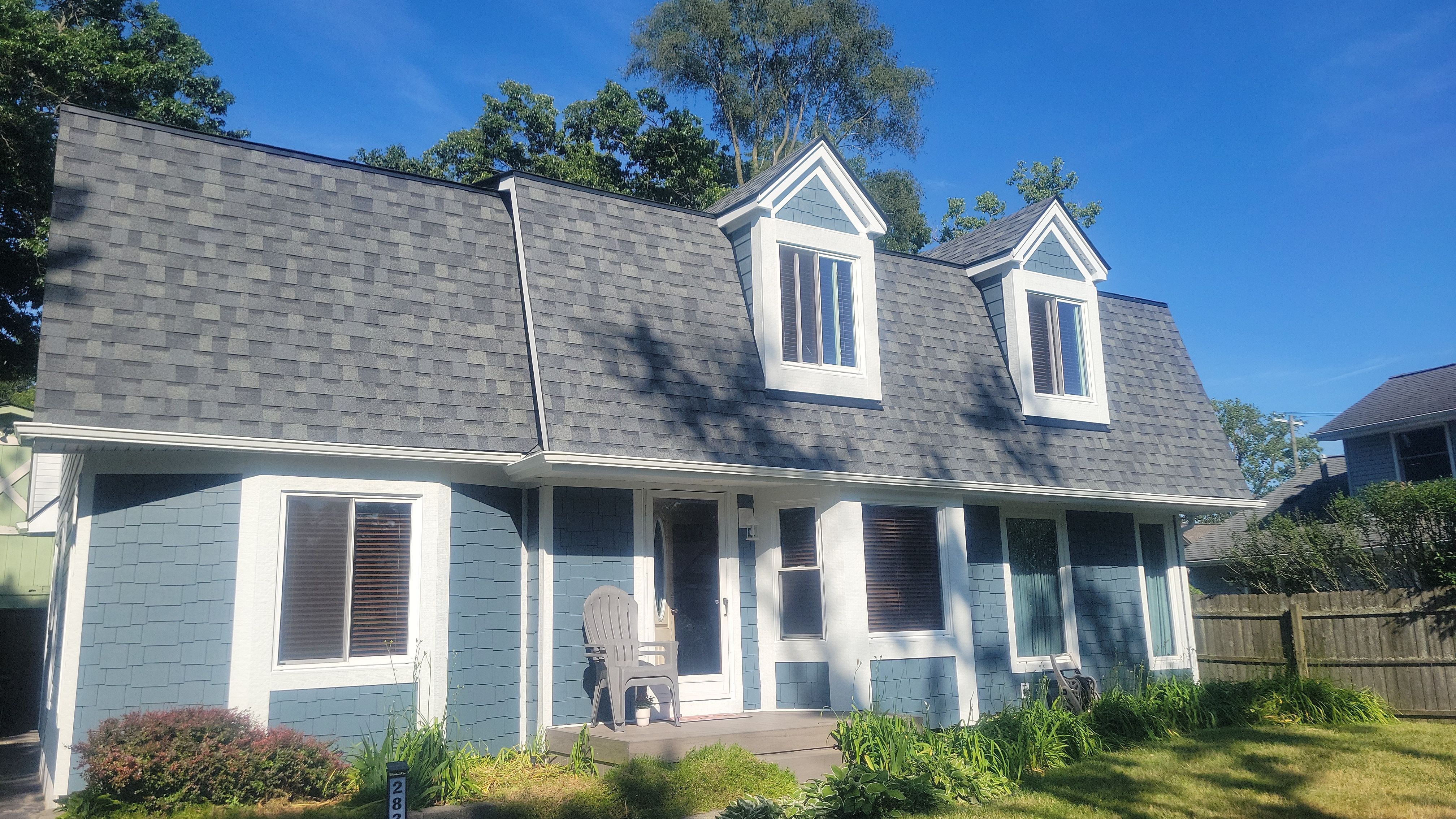 Siding Replacement using Hardie Plank S8 1/4" by 180 Contractors