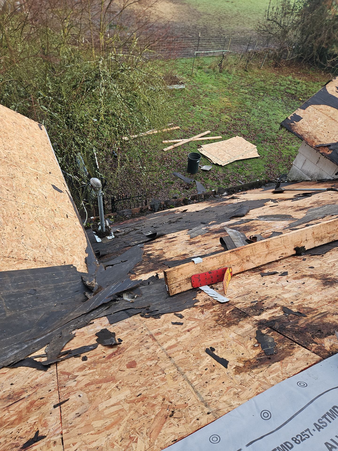 Residential Roofing Installation using IKO Dynasty (Color: Granite Black) by Orezona Building & Roofing Company, Inc.