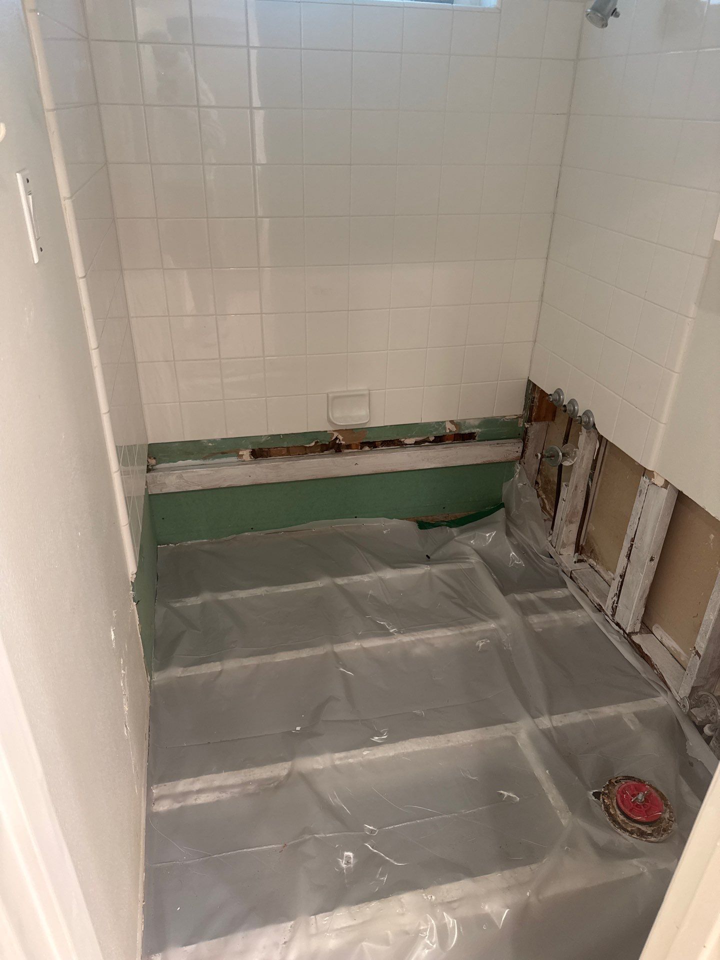 Dallas Bath Remodel  by Sonova Construction