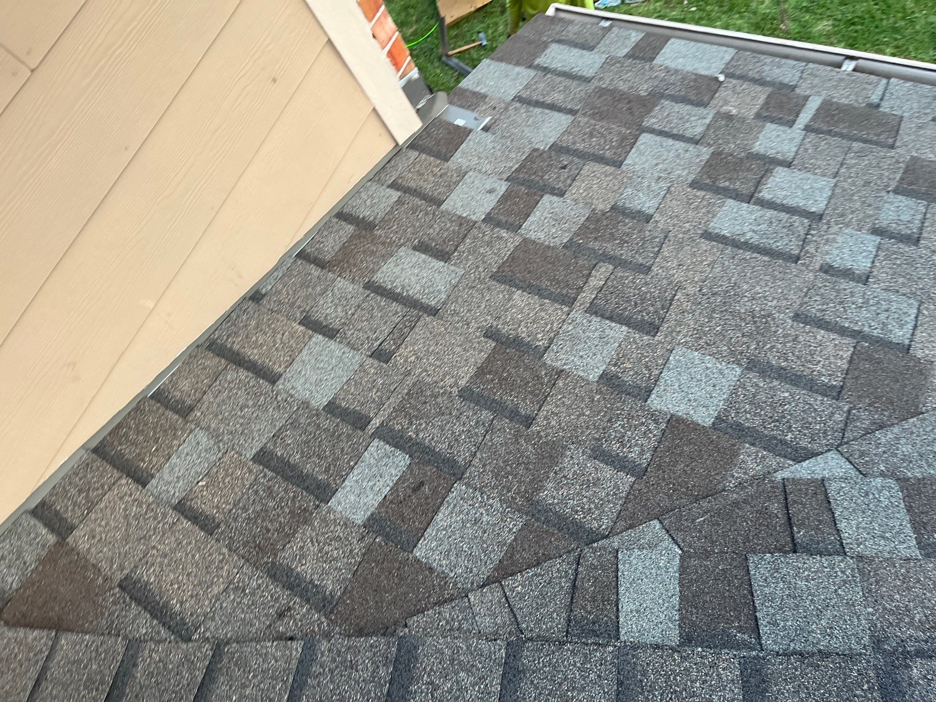 Residential Roofing Installation using Owen's Corning Duration (Lifetime) Shingles by Roof Repair Company
