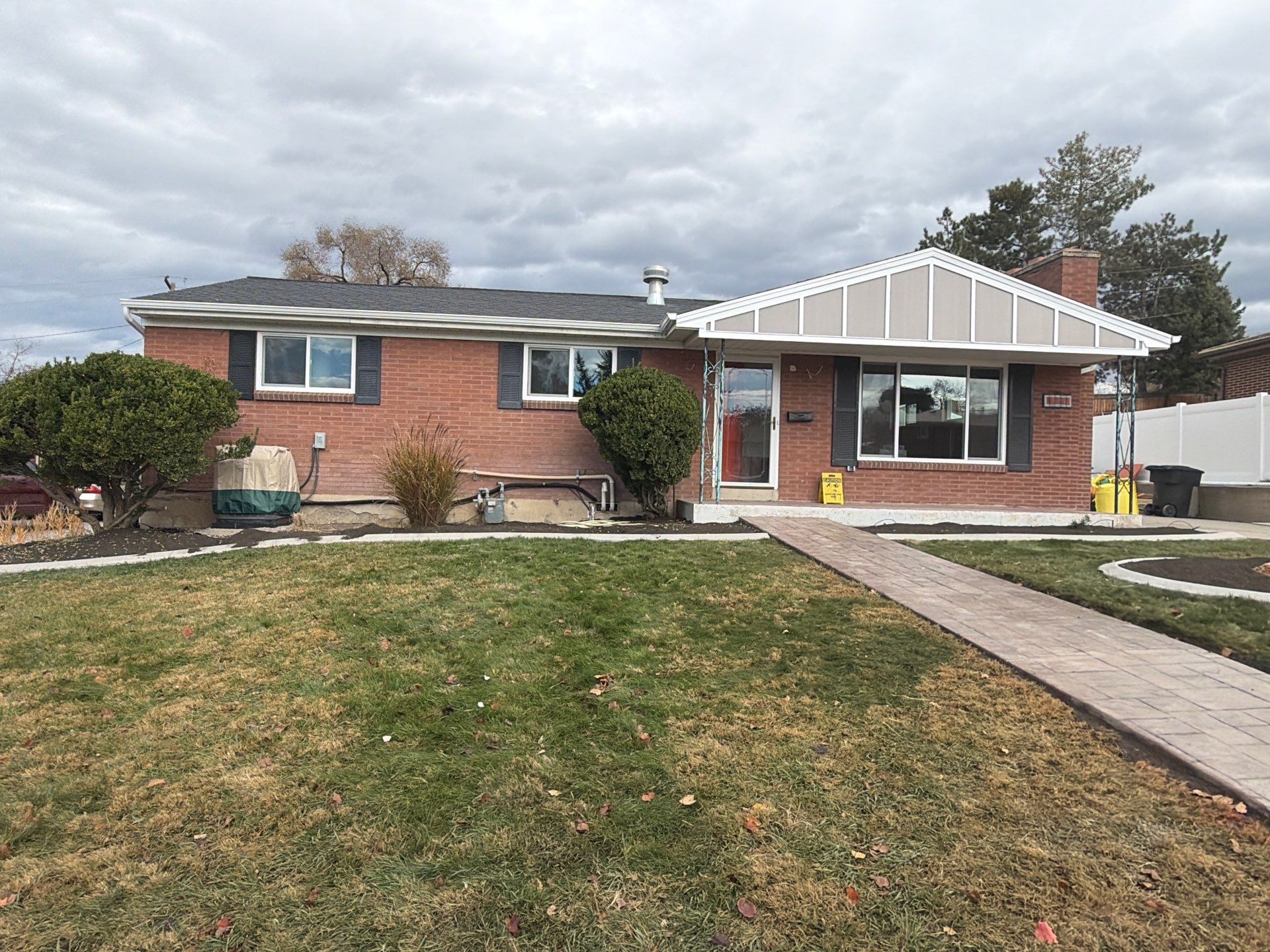 Project in Murray by Master Rain Gutters.