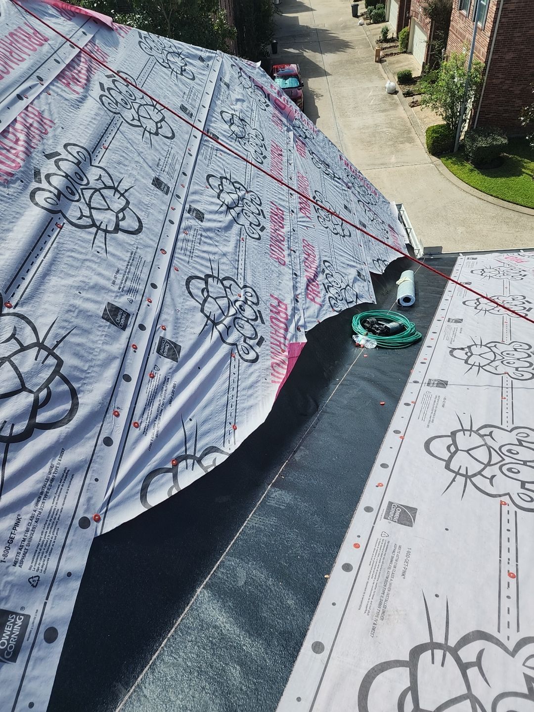 Residential Roofing Installation using Owen's Corning Duration (Lifetime) Shingles by Roof Repair Company