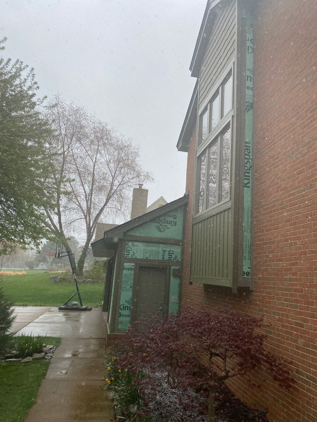 Roof Replacement using CertainTeed Landmark by 180 Contractors