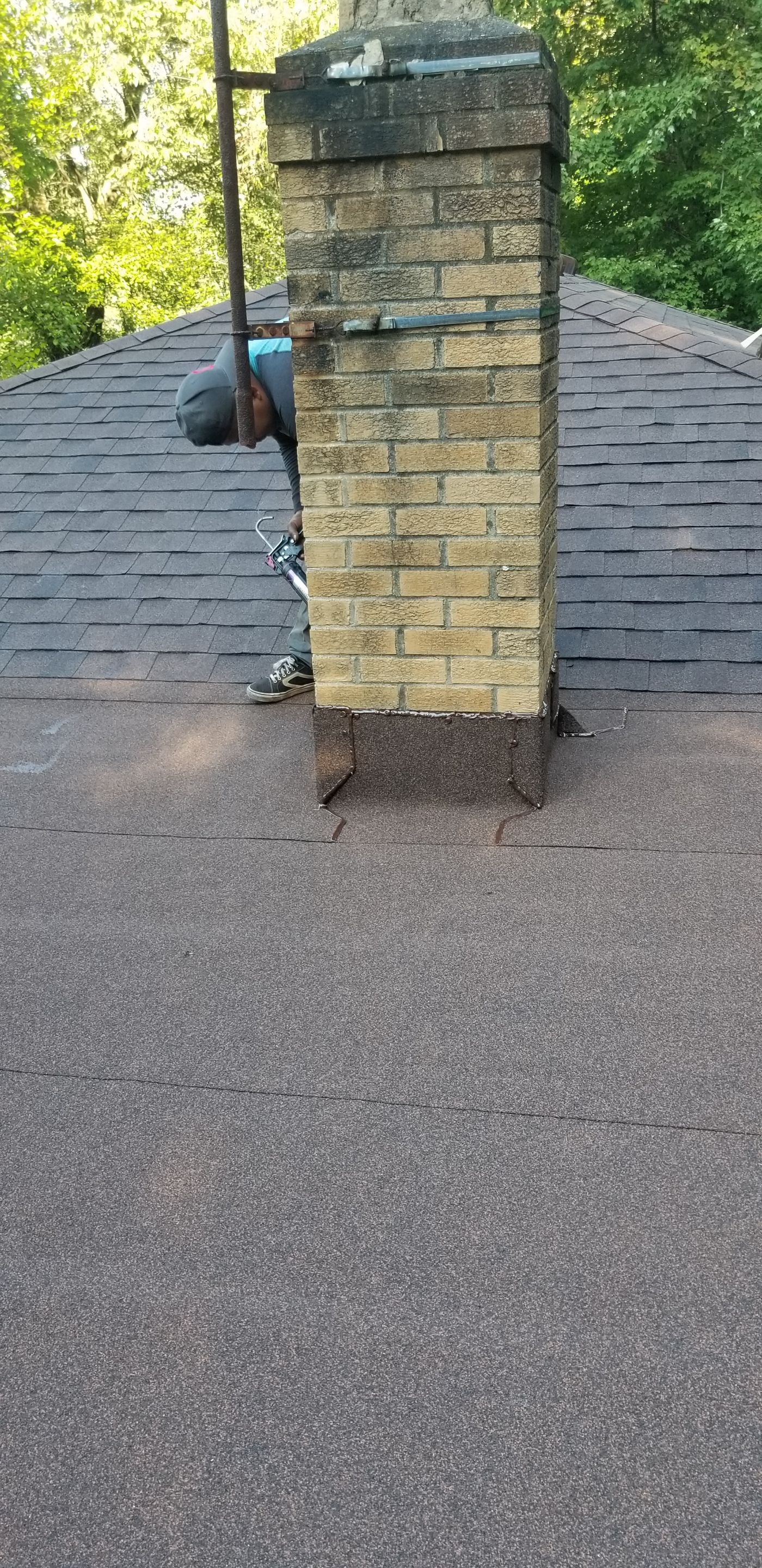 Atlas Pinnacle Pristine Scotchgard: Hickory Drip Edge: Musket brown by Eagle Eye Roofing