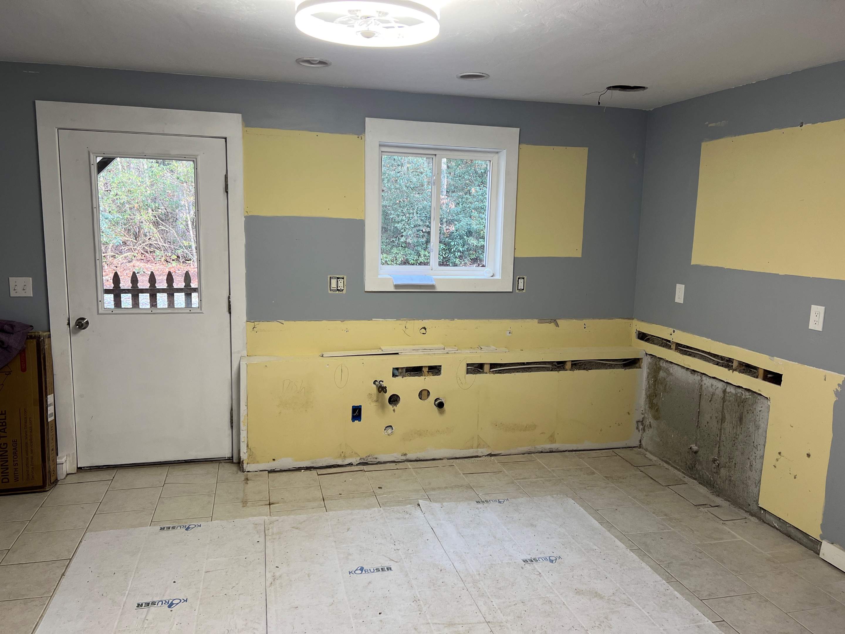 Kitchen Refresh by Chagnon Building & Remodeling LLC