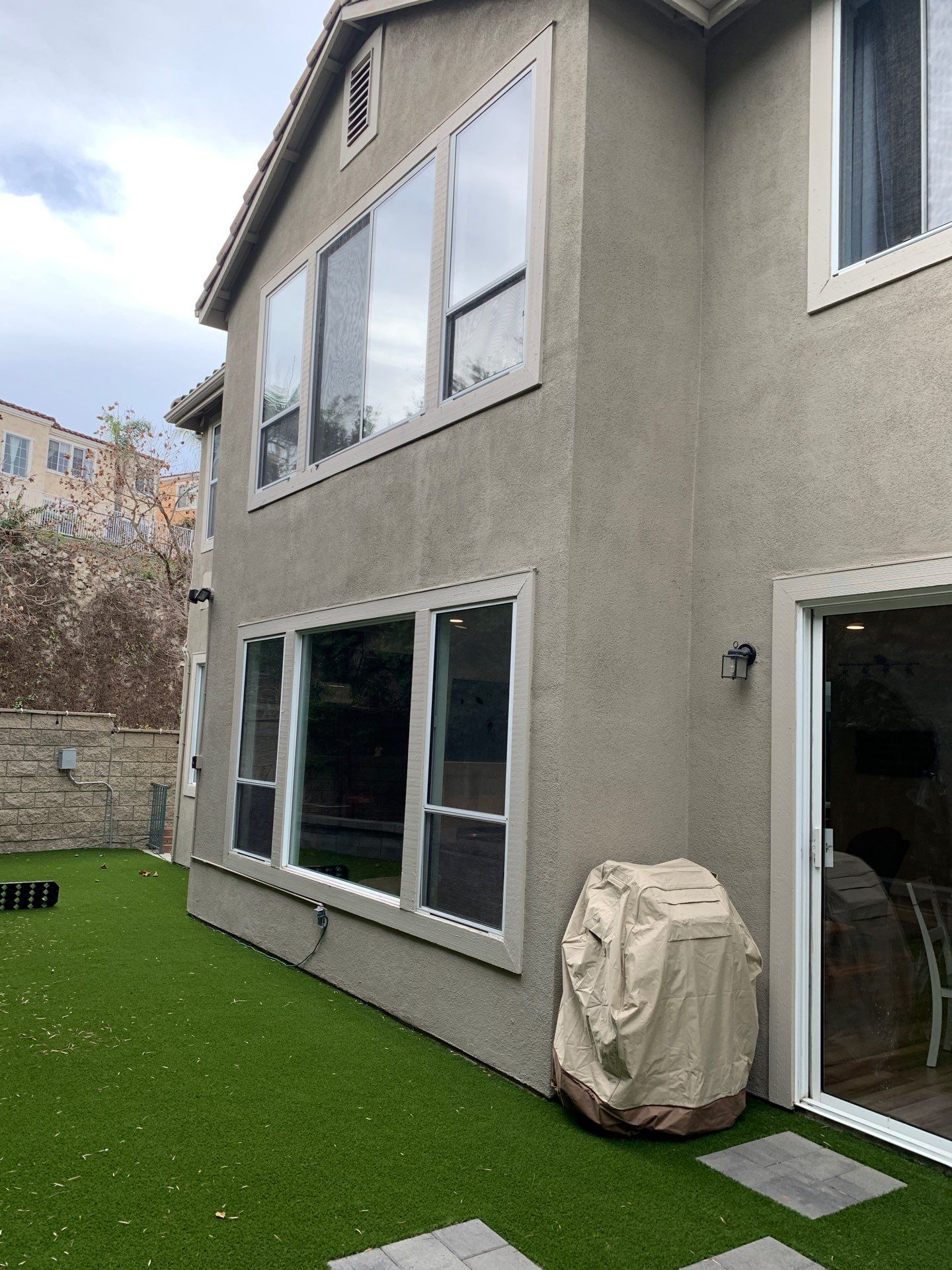 Window Installation using Anlin vinyl windows by American Window Company