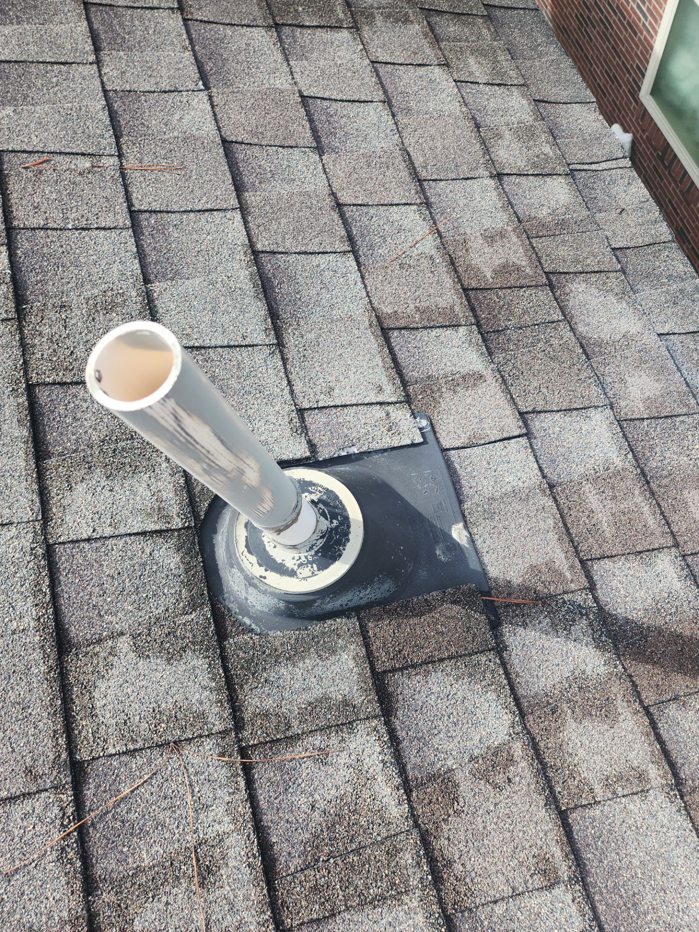 Hail Damage using Owen's Corning Duration (Lifetime) Shingles by Roof Repair Company