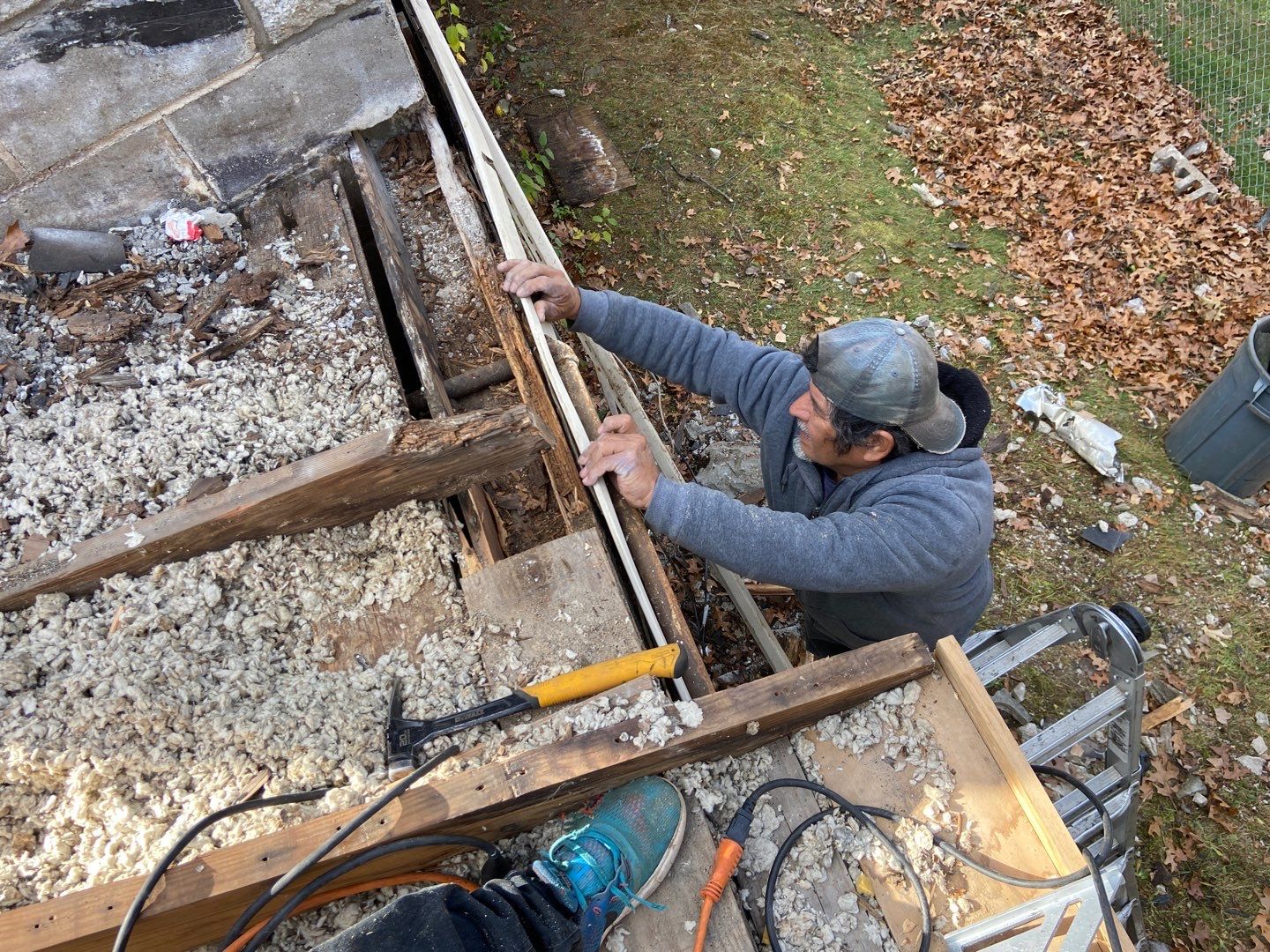 Roof Replacement using CertainTeed Landmark by 180 Contractors
