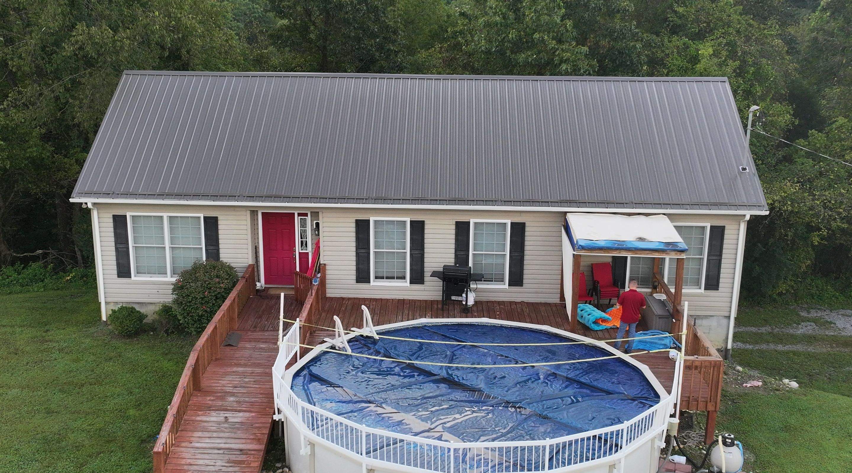 Collins Residence by Omnia Roofing