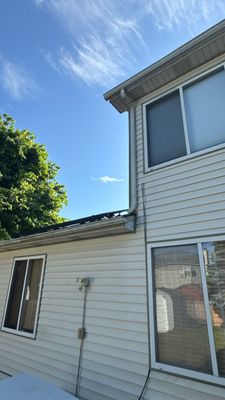 Turtle Shell gutter protection installation in Aurora, IL 60506, photograph 8