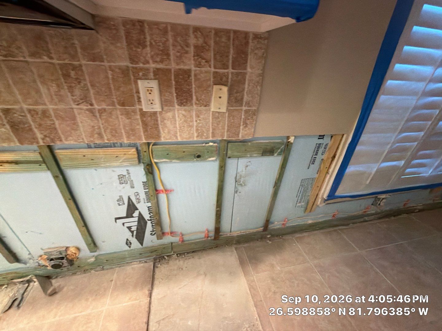 Fort Myers Water Damage Restoration and Professional Mold Remediation by Microscope