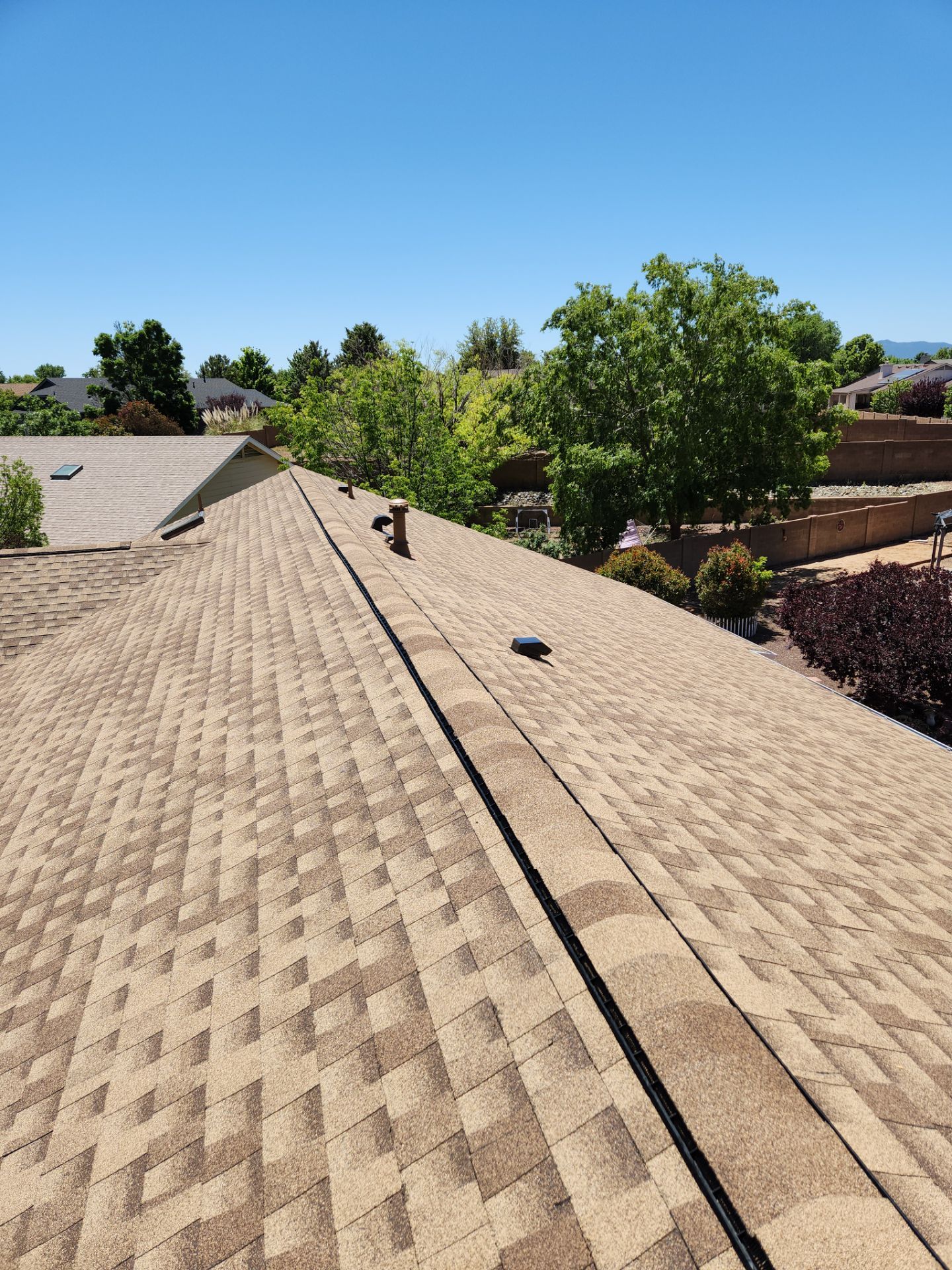 Prescott Valley Roof Replacement With GAF Timberline HDZ Shakewood Shingles by Badger Roofing