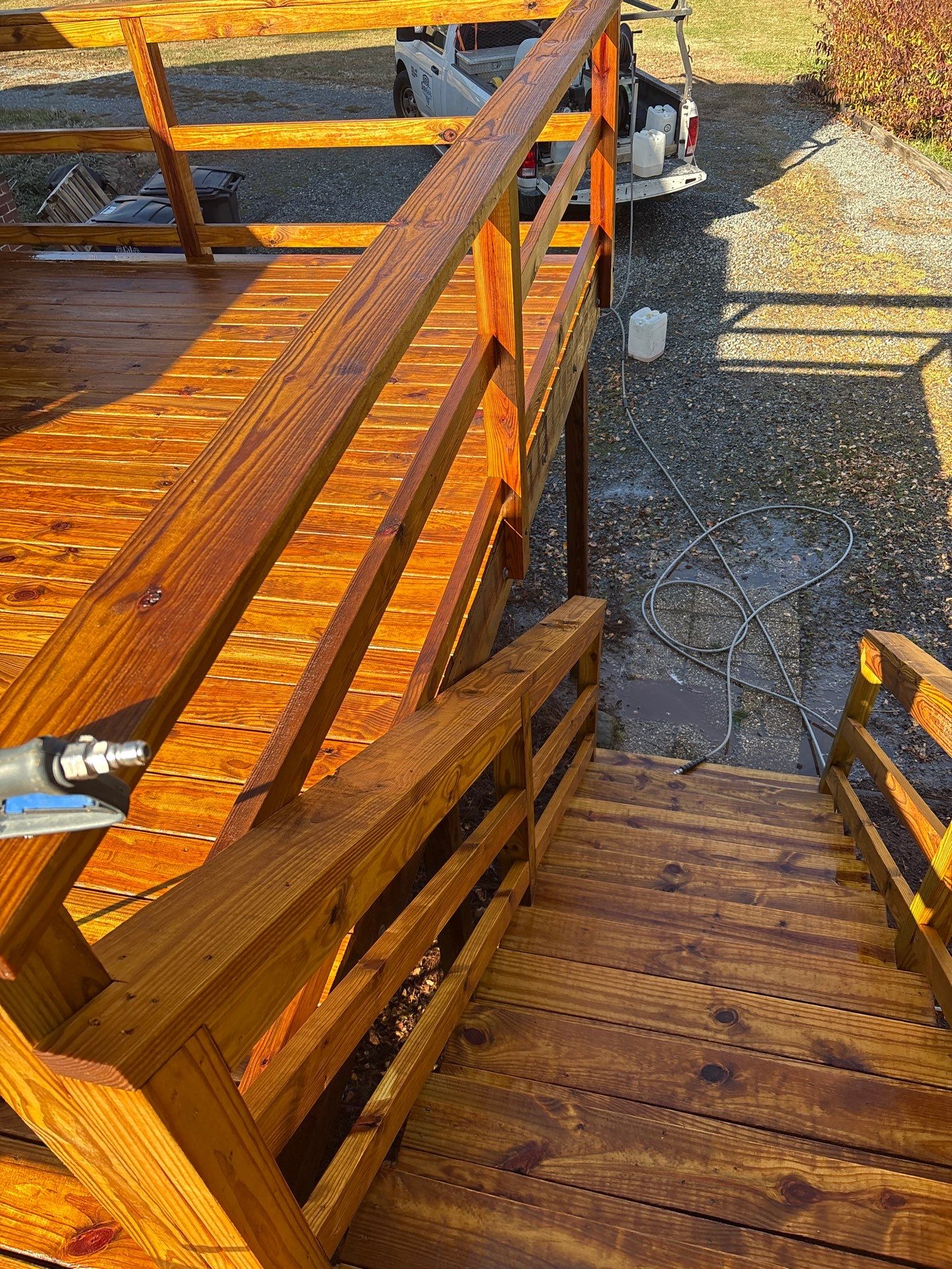 Wood Deck using Wood Sealant by DuraSeal