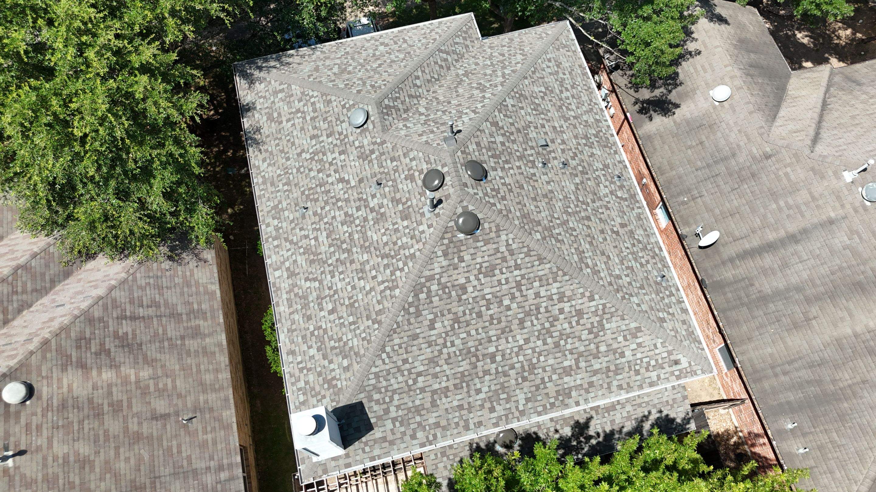 Driftwood - Owens Corning TruDefinition Duration by RoofsOnly.com