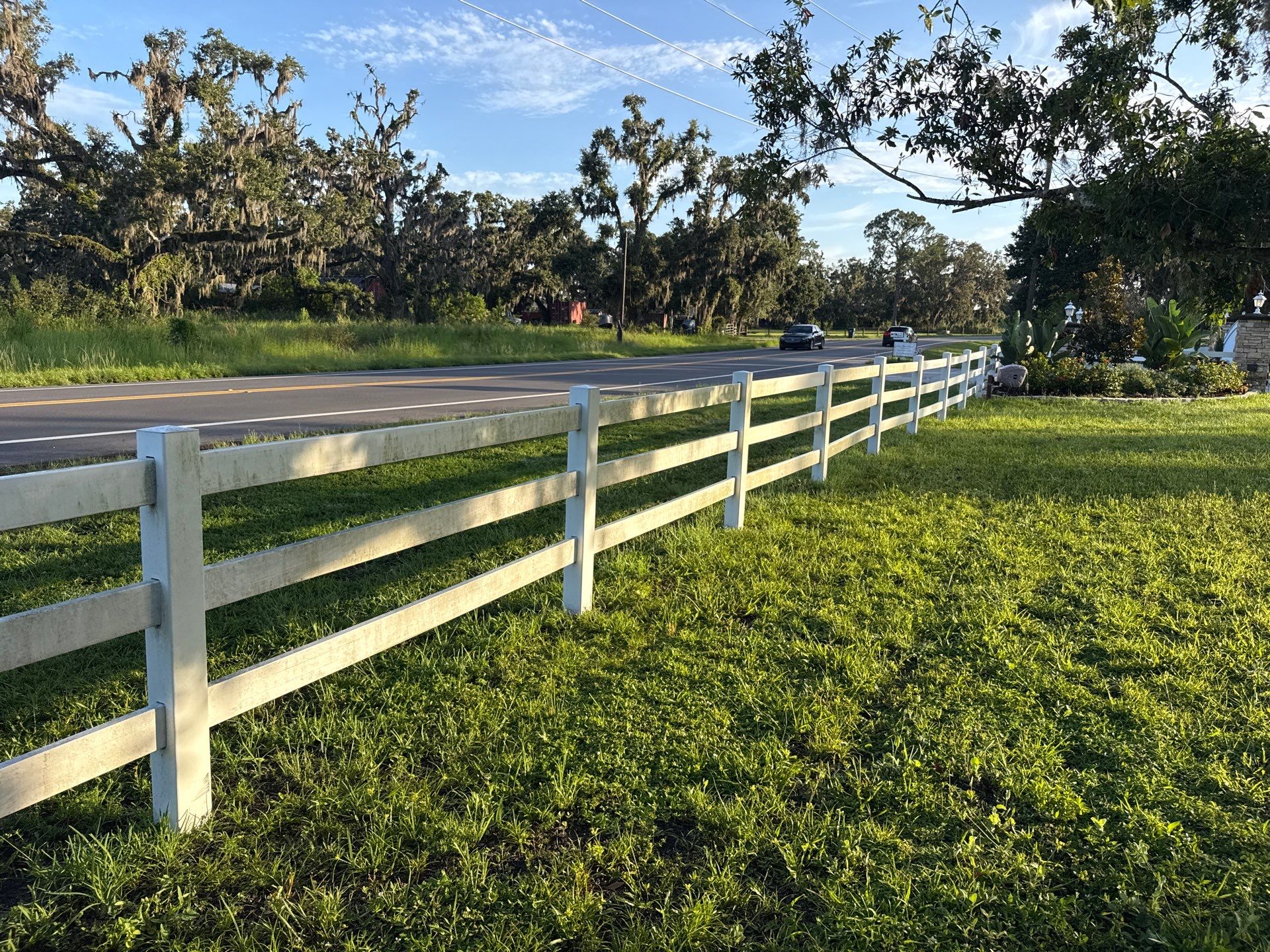 π Vinyl Horse Fence & Entrance Cleaning β Old Tampa Rd, Parrish, FL by Sunshine AquaWash