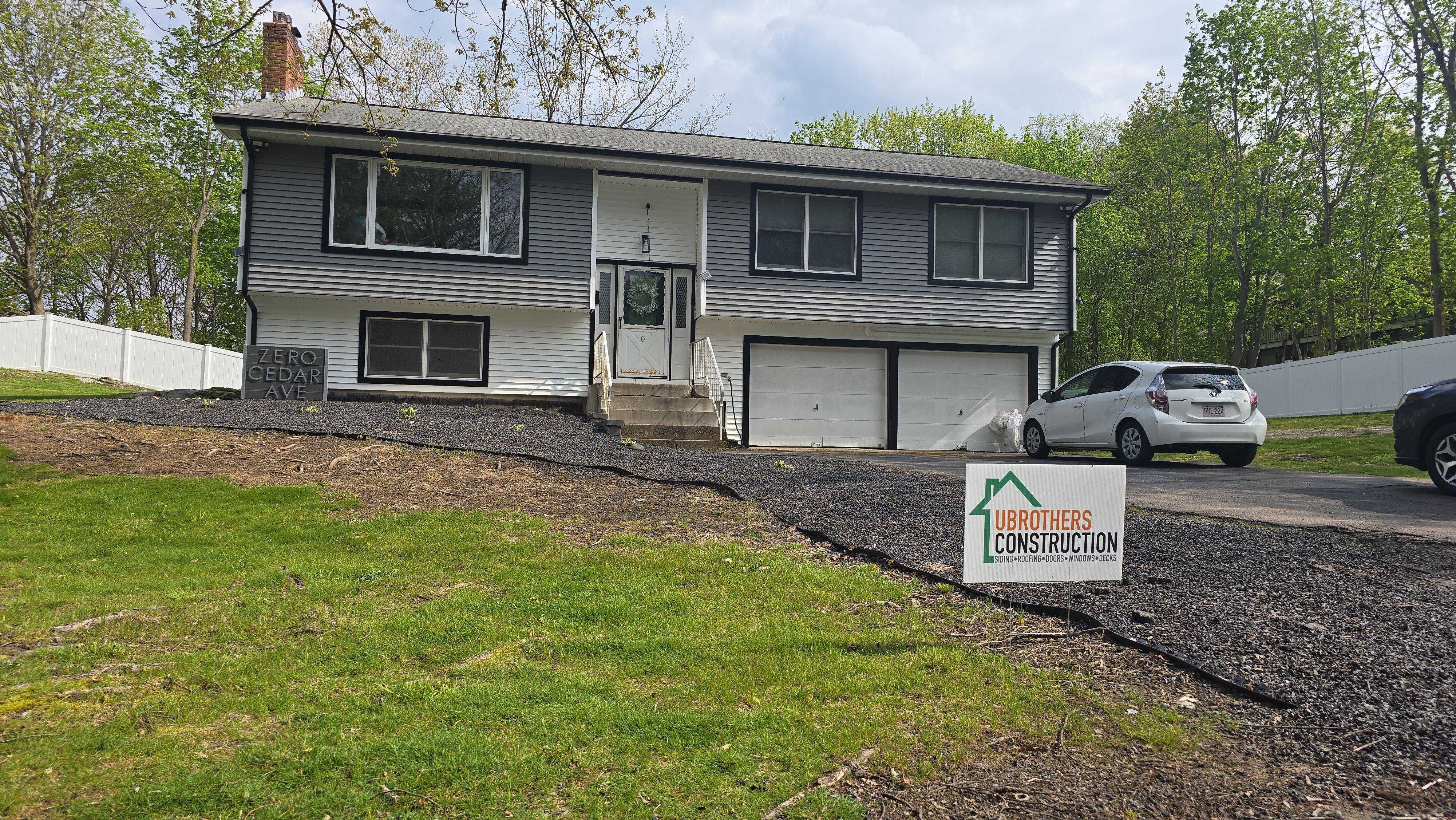 Vinyl siding project in Natick, MA by UBrothers Construction