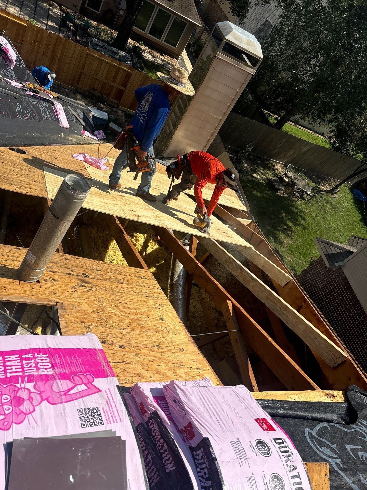 Residential Roofing Installation using Owen's Corning Duration (Lifetime) Shingles by Roof Repair Company