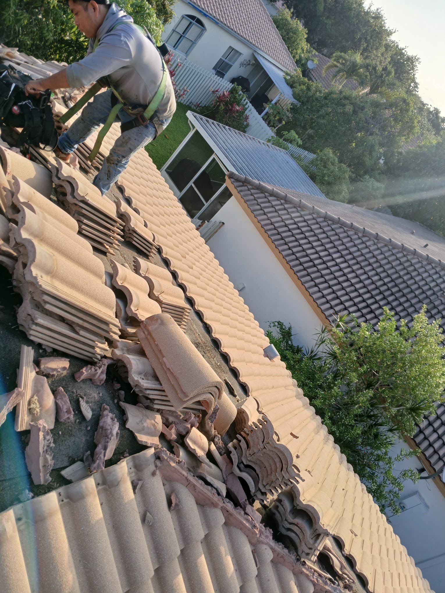 Tile Roof Replacement in Miramar – A Seamless & Professional Experience by Aastro Roofing