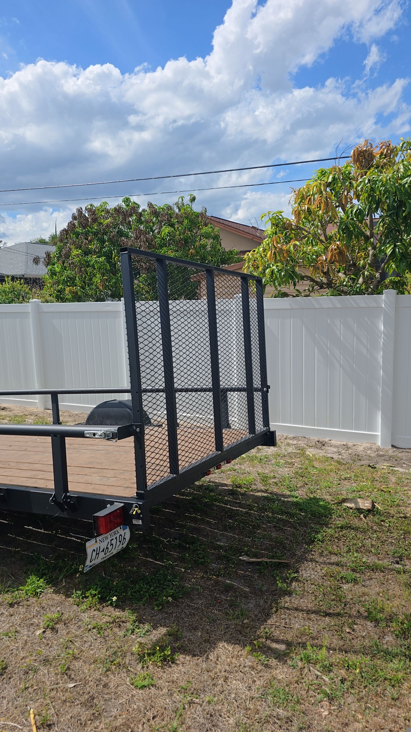 Vinyl Fence Replacement in Port Charlotte by True Fence LLC