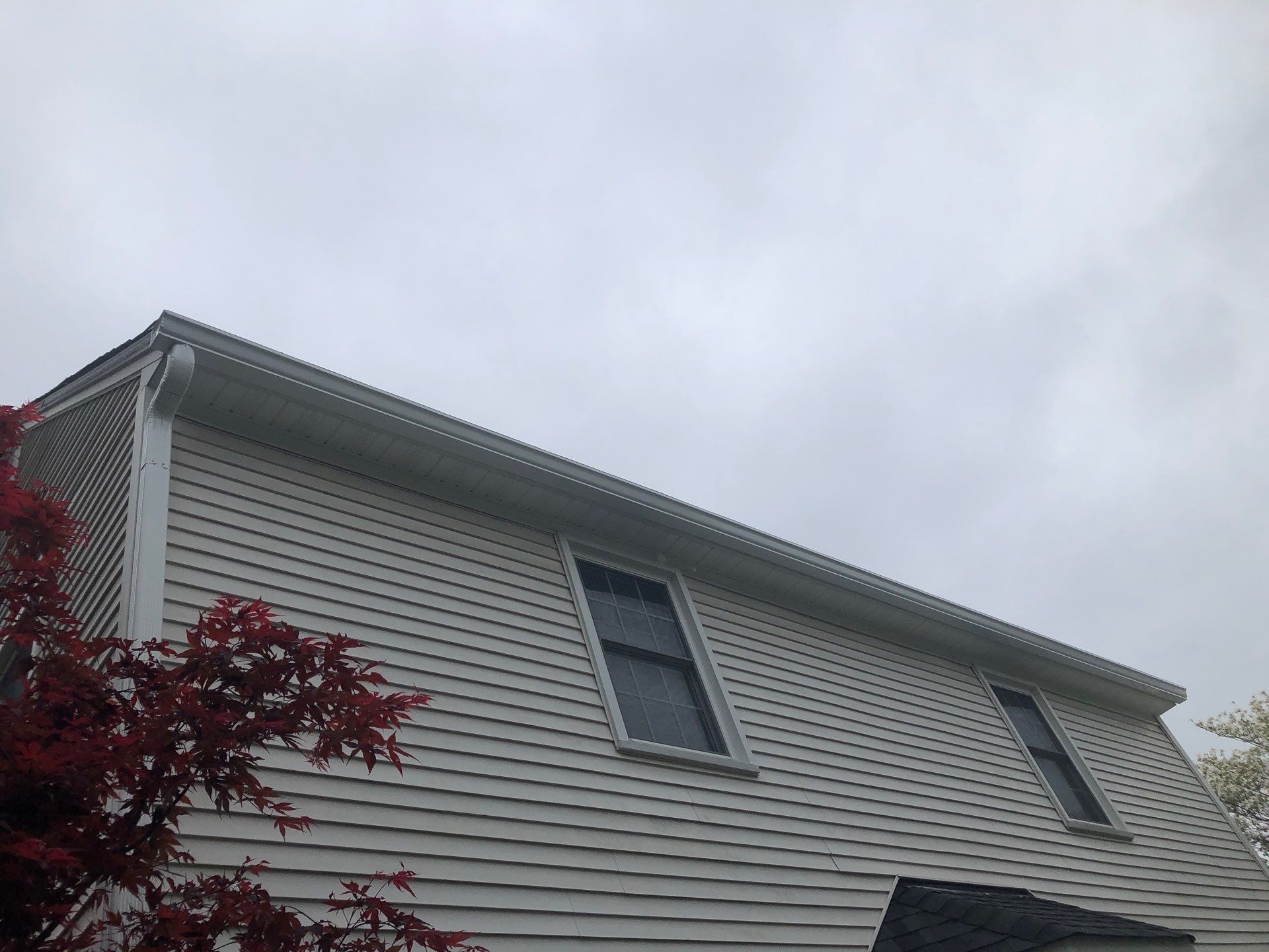 Vienna: CertainTeed Landmark Pro Designer Shingles in Max Def Moire Black by RM Banning, Inc.