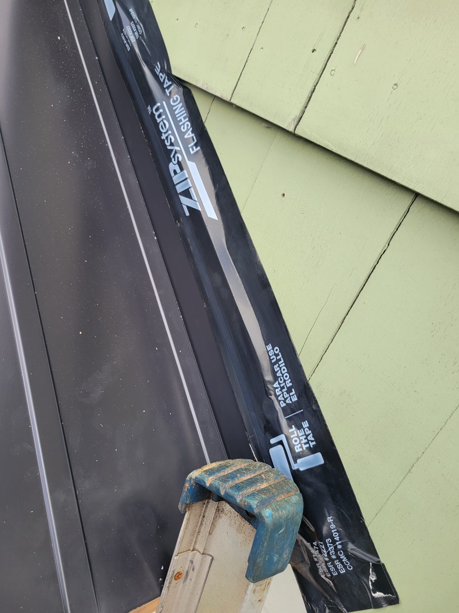 Siding Installation using Royal Building Products Carbon by A Plus Exterior